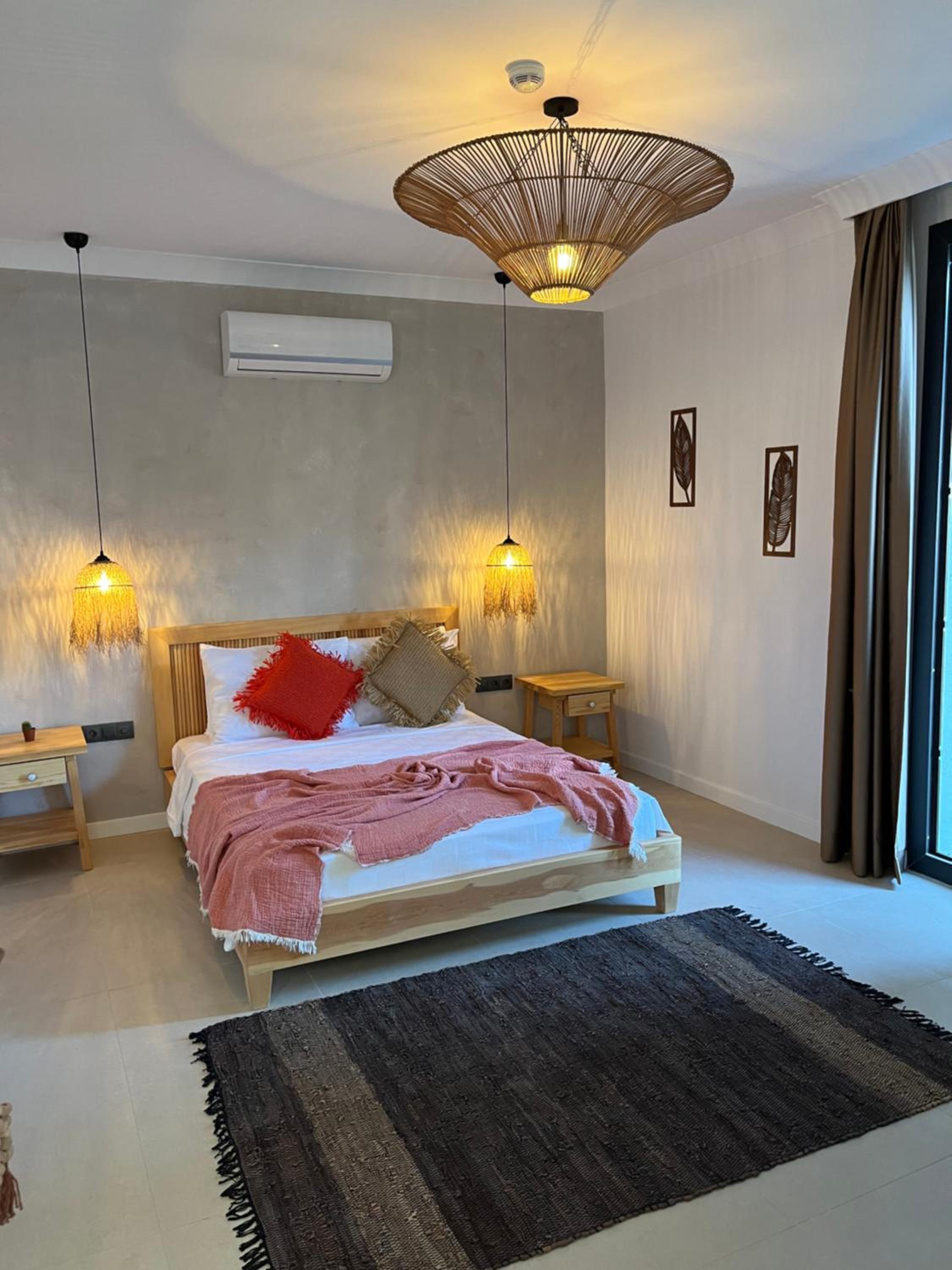 LAGOM HOTEL