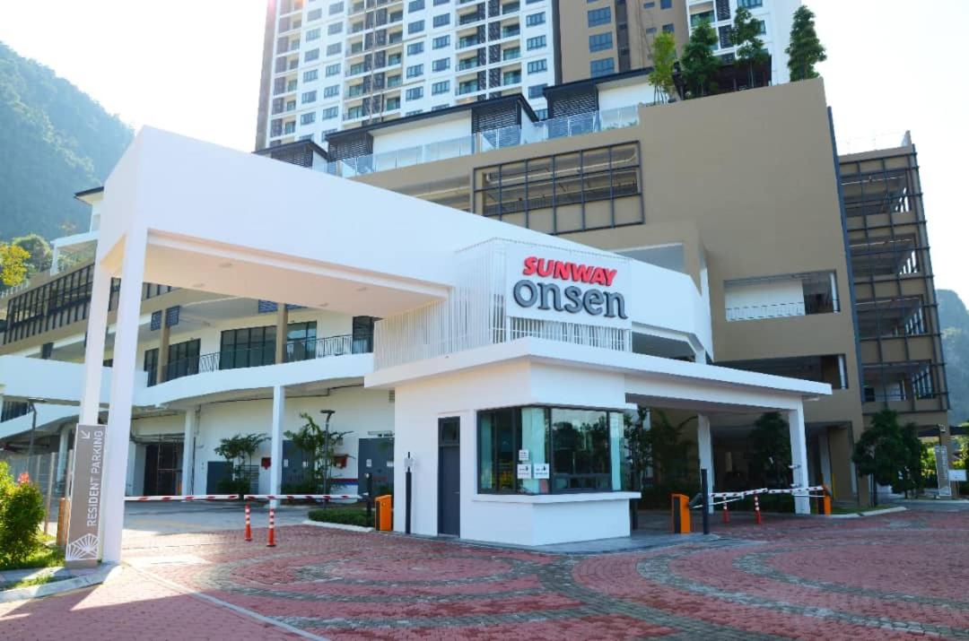 Hotspring Suite 2102 @ Sunway Onsen Neighbour of Lost World of Tambun for 2-4pax photo 1