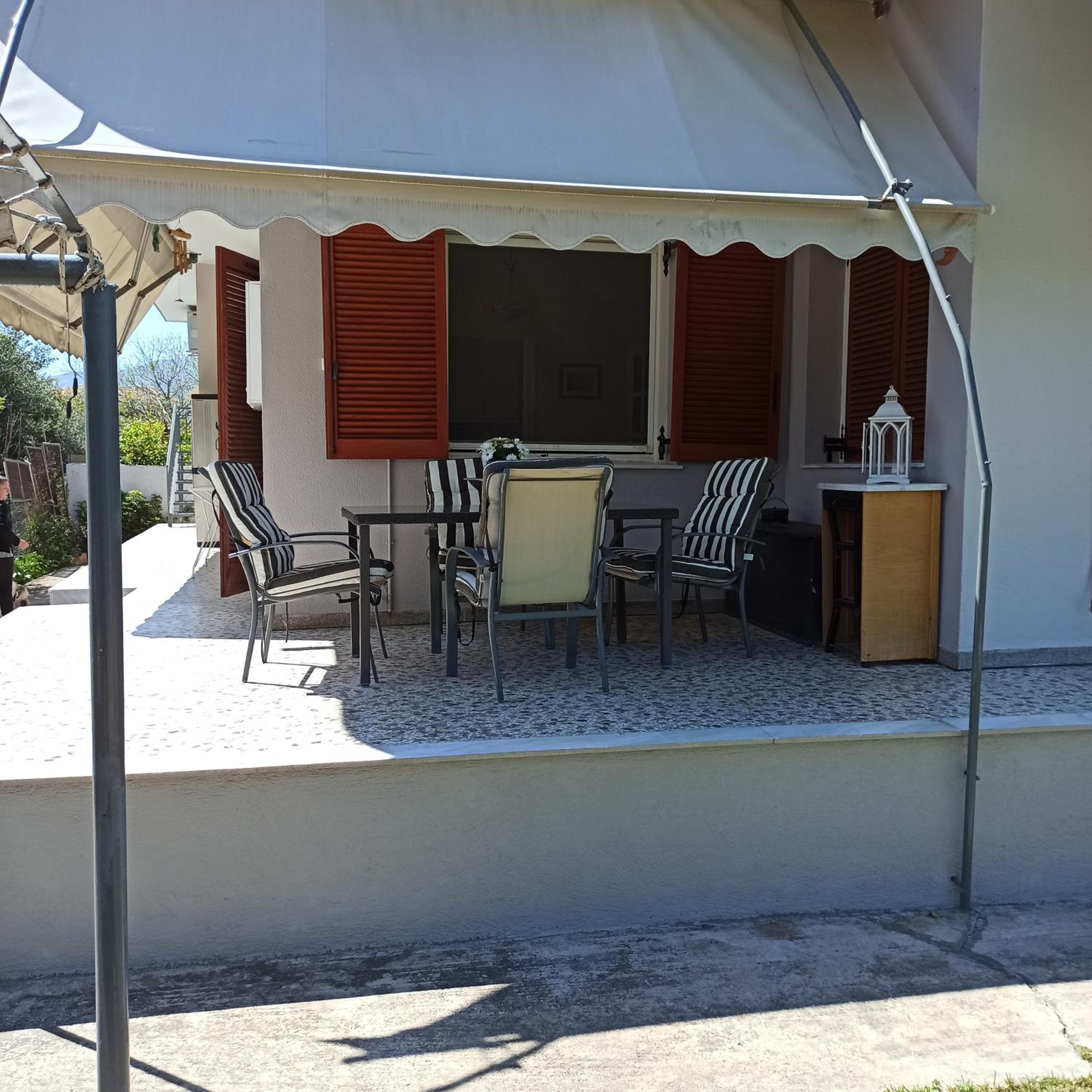 Itea's Garden House