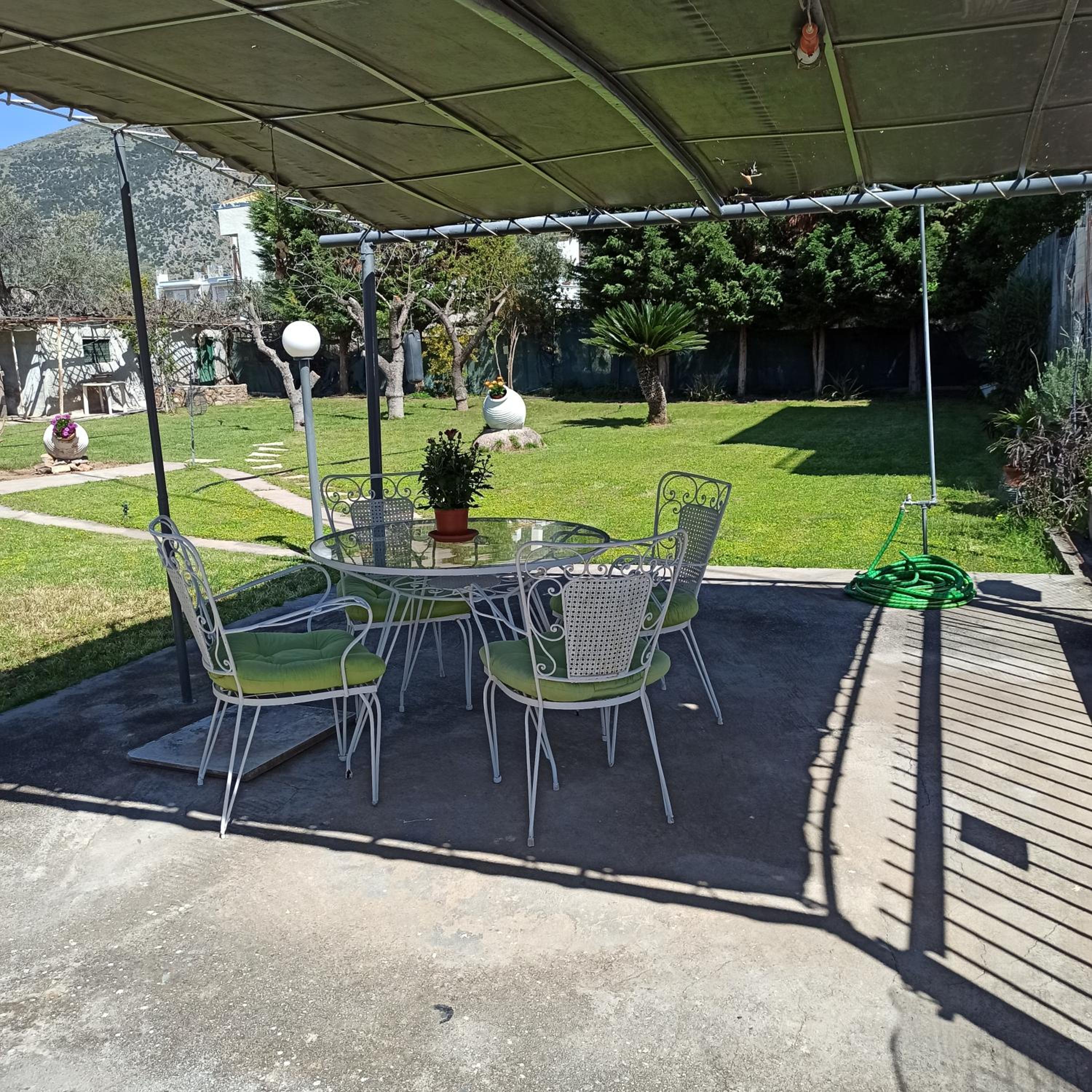 Itea's Garden House