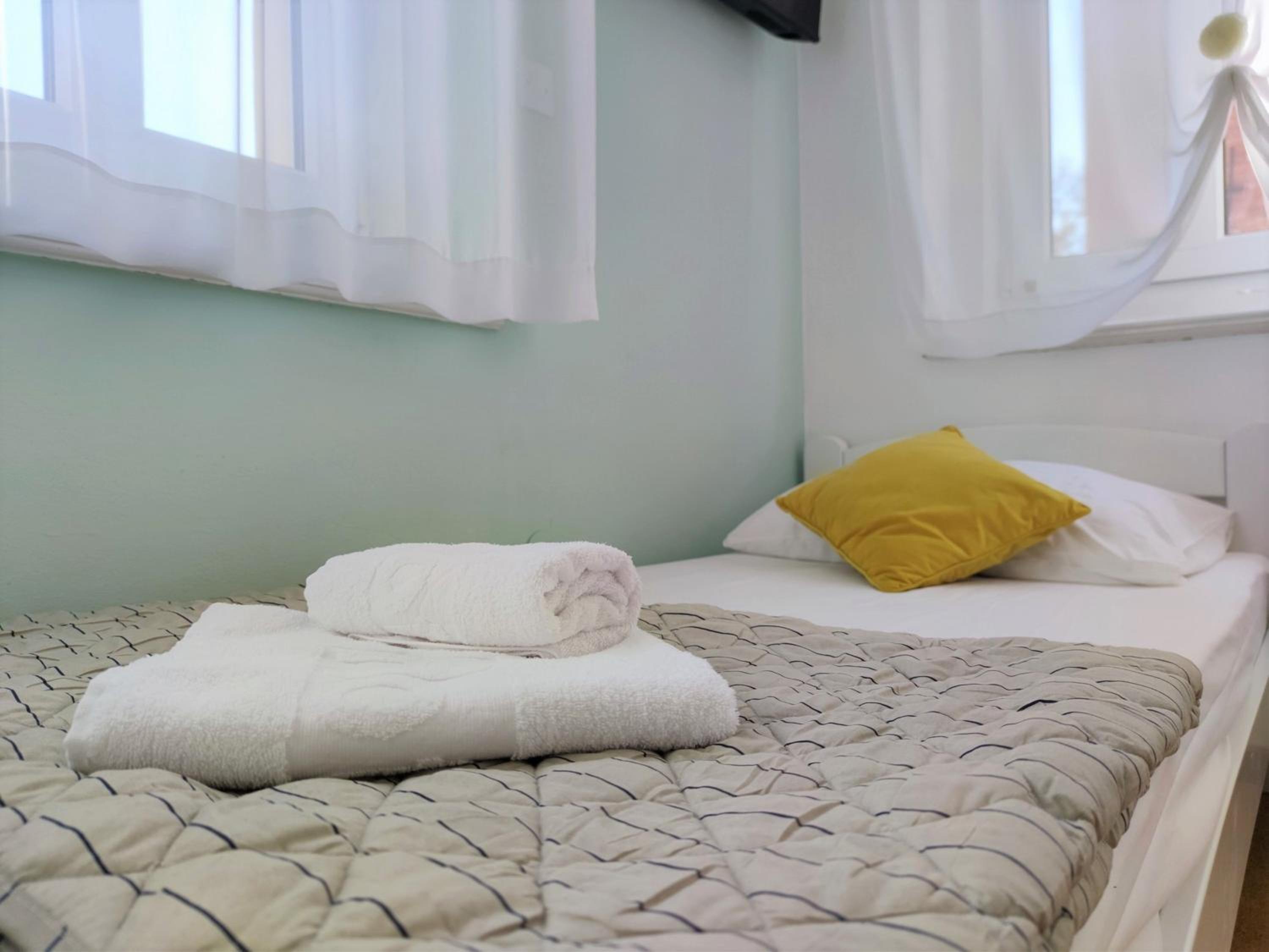 Art of Zadar- rooms and apartment view 5