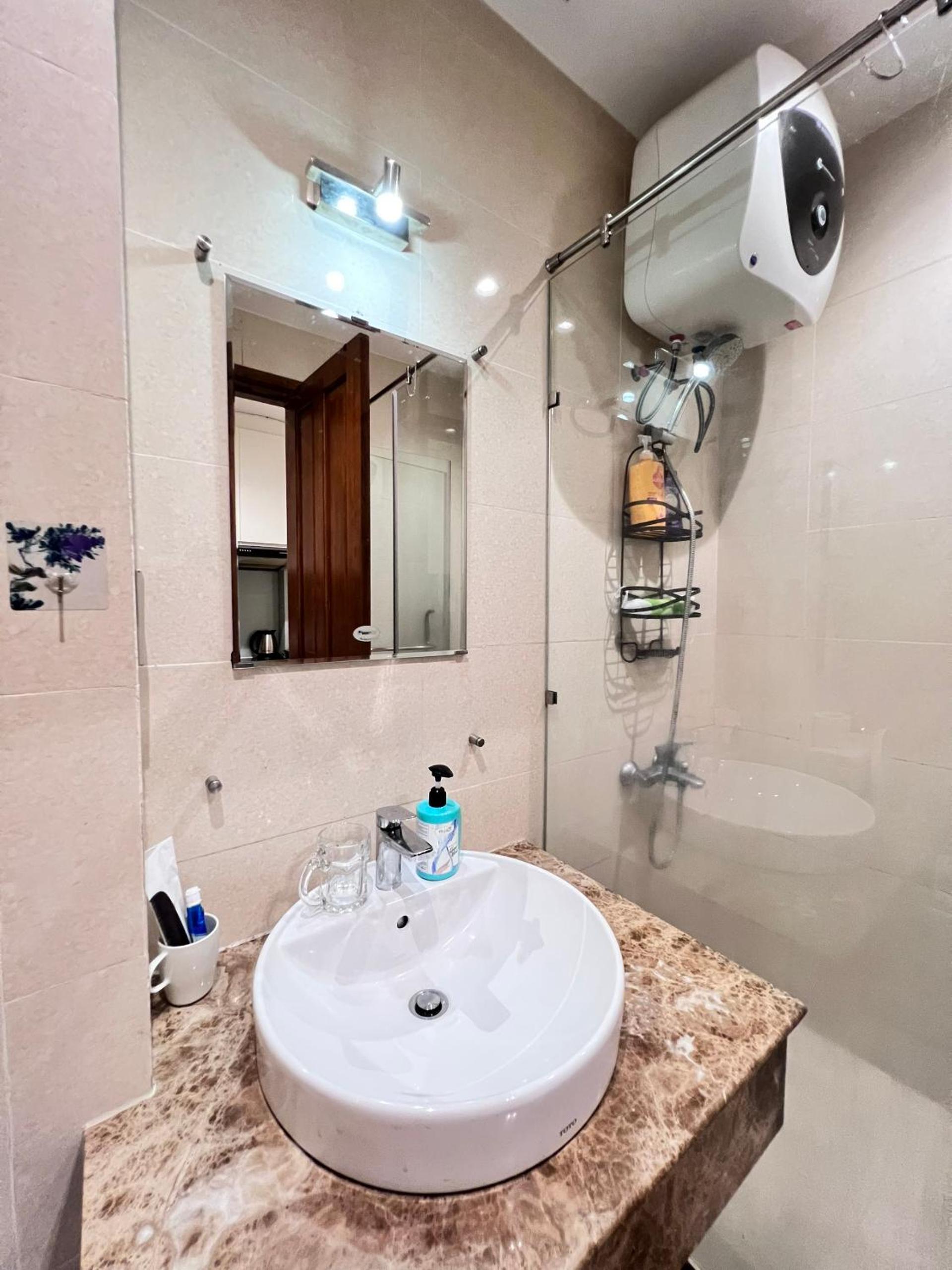 Apartment Sky Center Tháp A Gần Sân Bay Tân Sơn Nhất