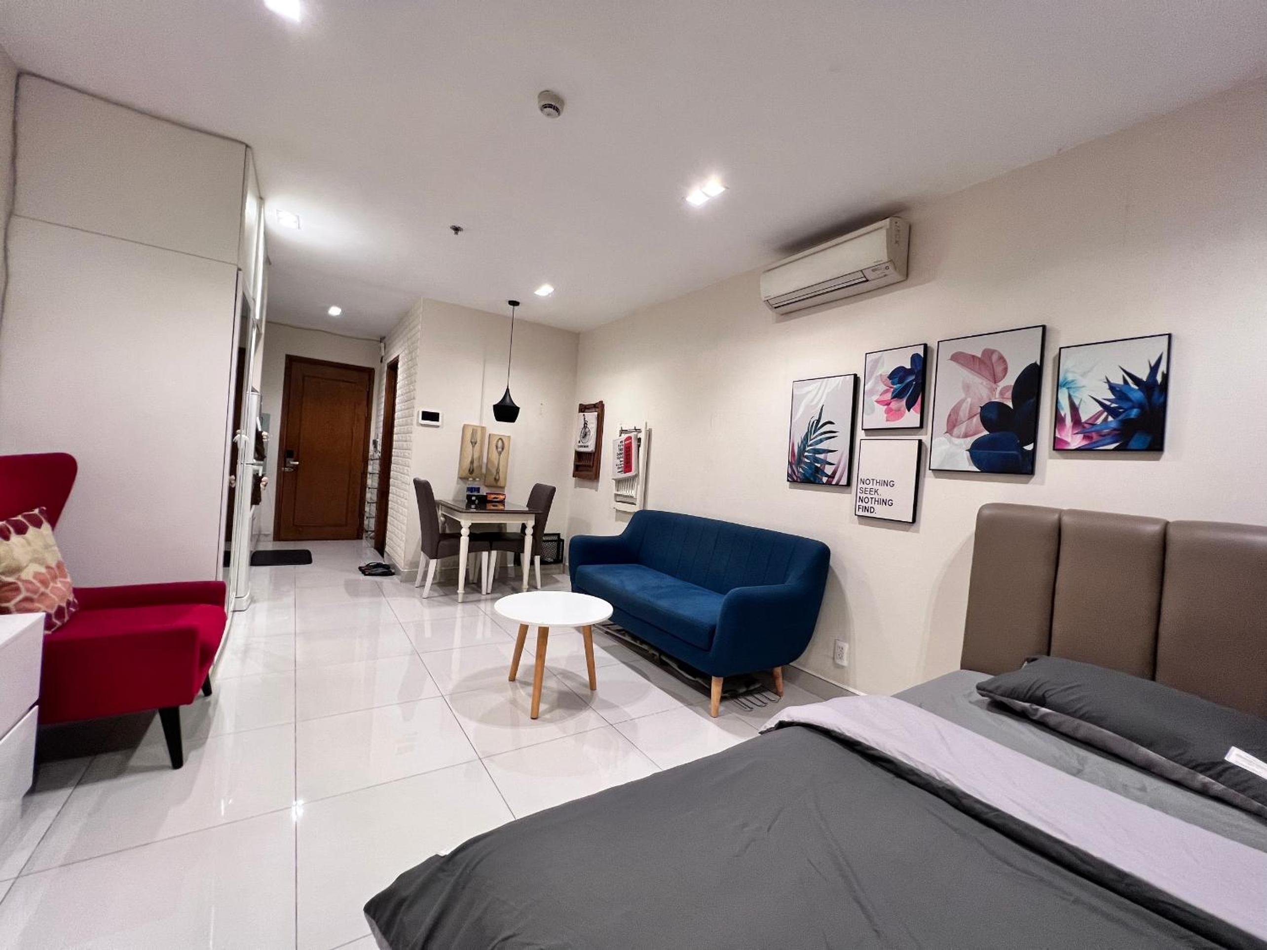 Apartment Sky Center Tháp A Gần Sân Bay Tân Sơn Nhất