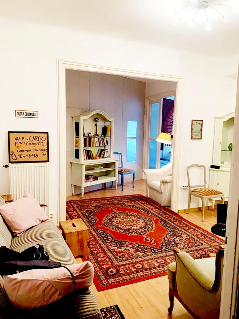 Cargo Rooms and Apartment view 5