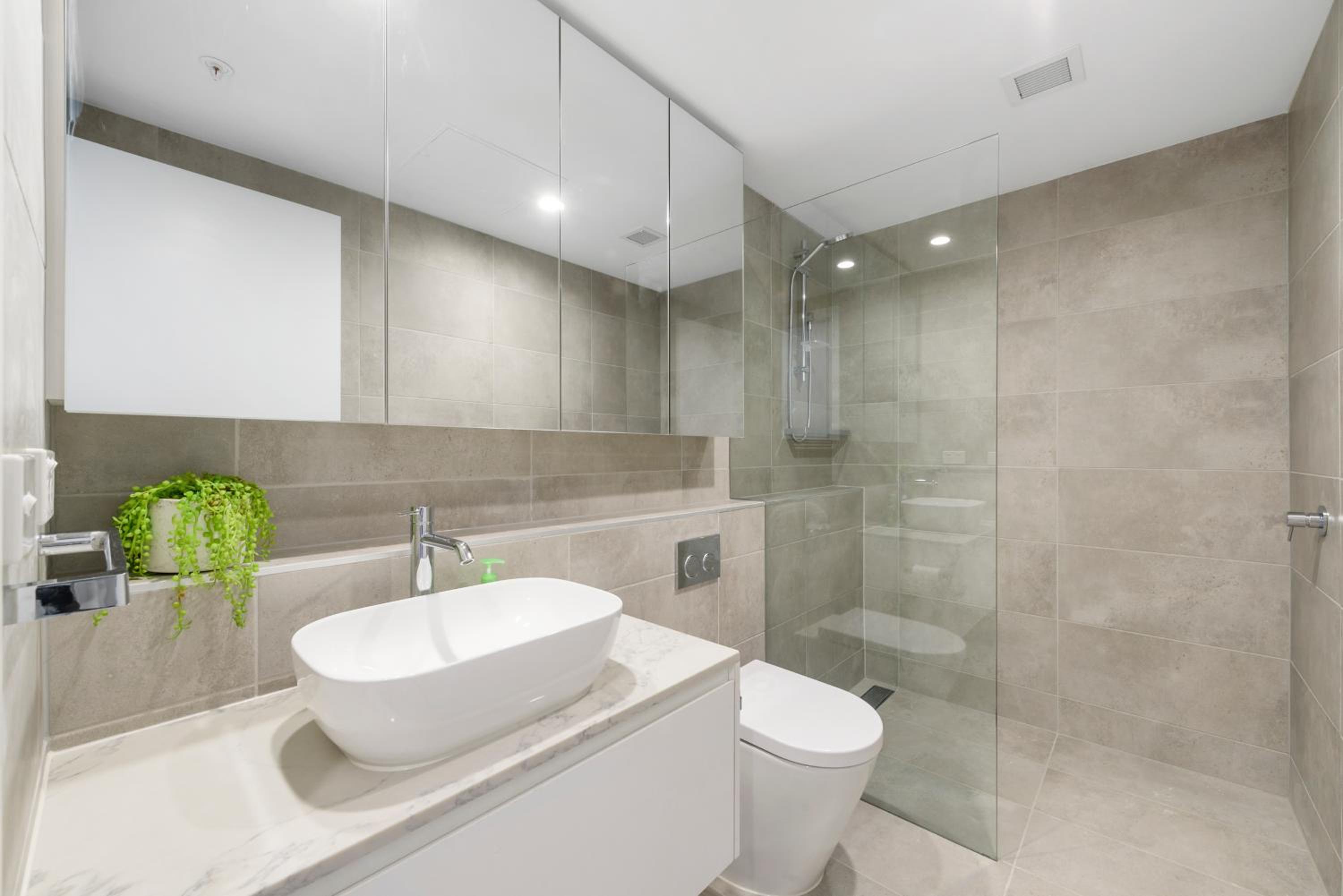 Queensview168 Apartments Moonee Ponds