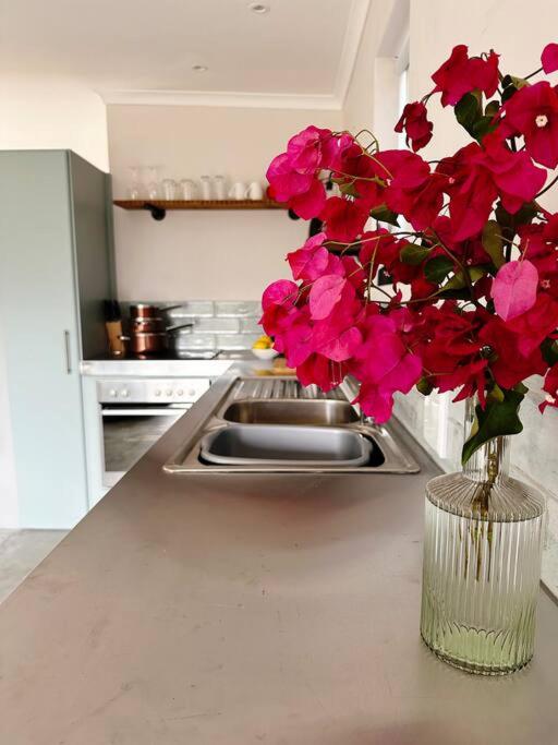 Stylish Garden Retreat view 2