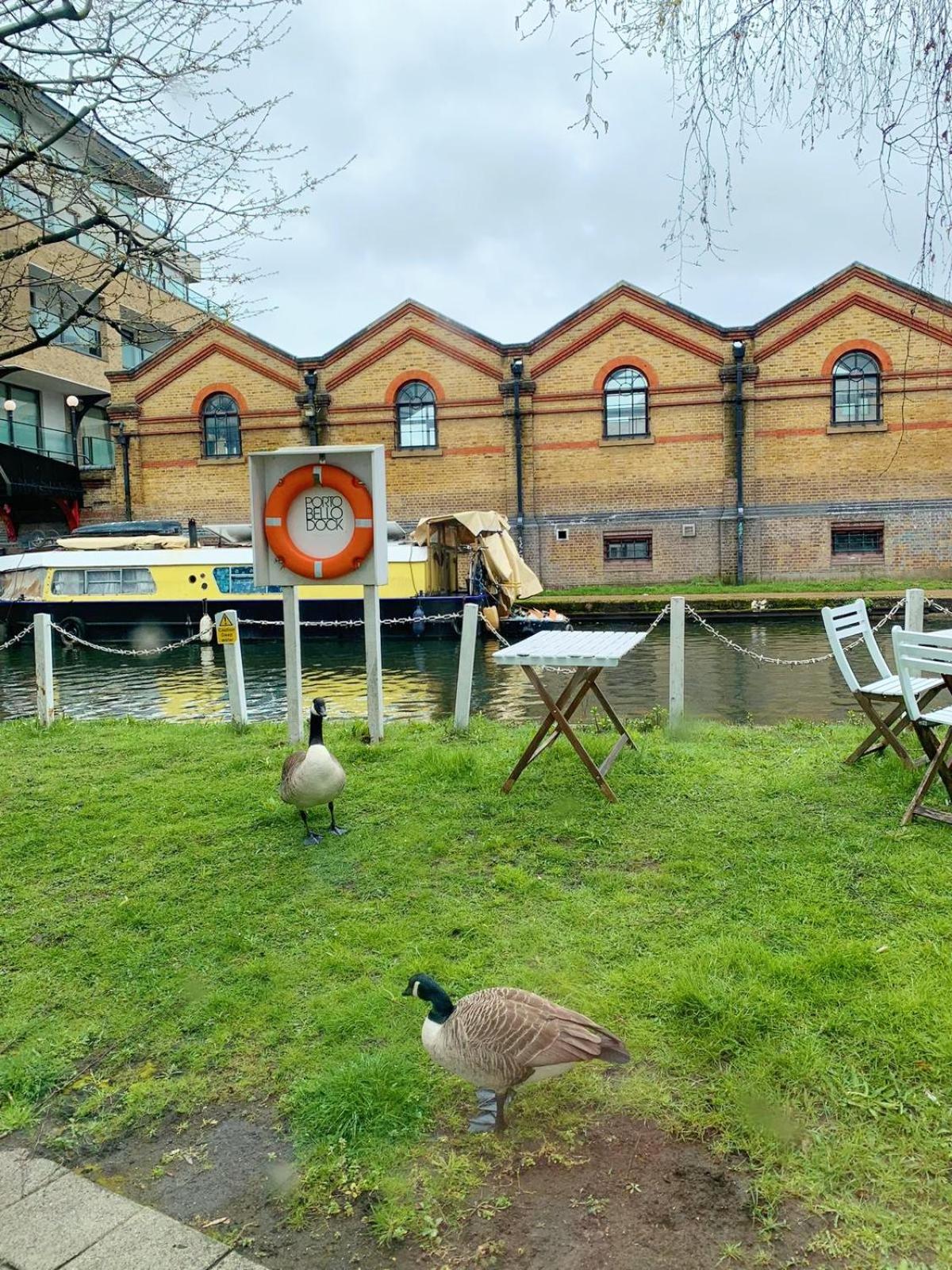 Portobello Dock - Canal Views with Garden