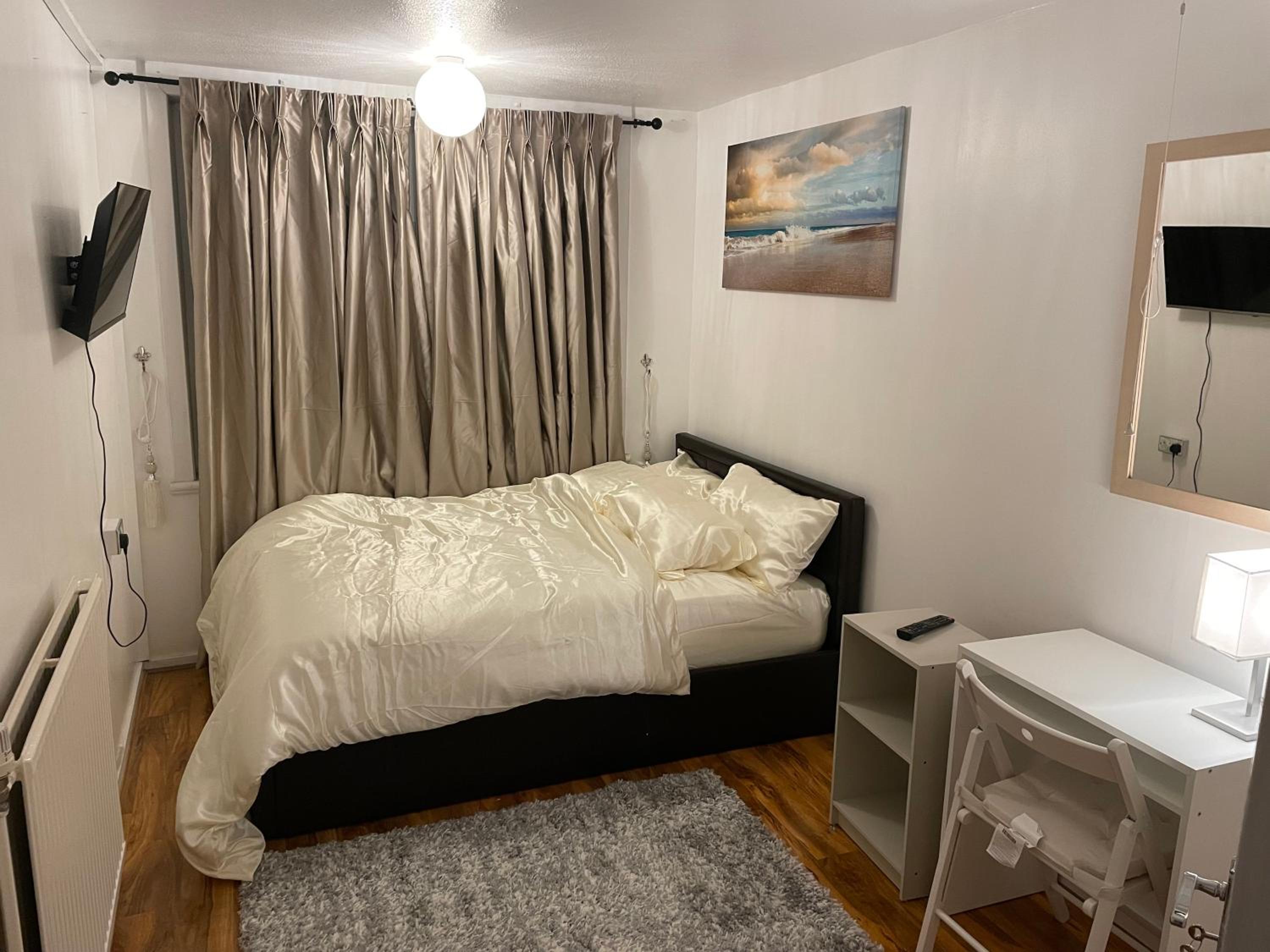 Two bedroom flat in Greenwich near the 02