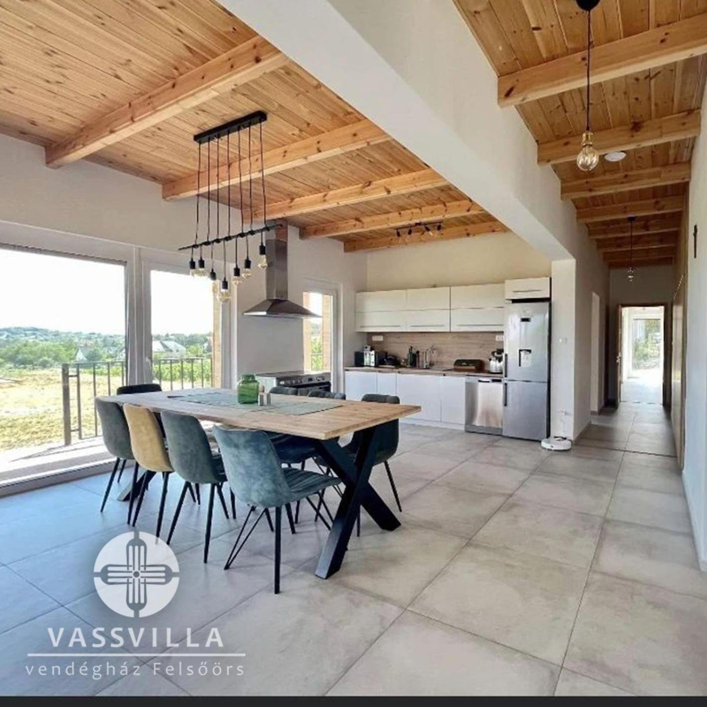 Vass Villa Vendégház és Pincészet Felsőörs