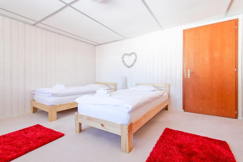 Cosy Traditional Swiss Chalet