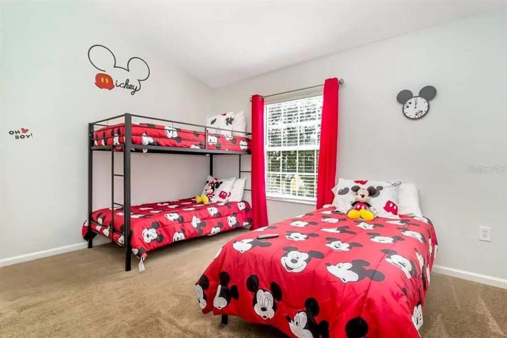 Minutes to Disney, Free Water Park & Private Pool