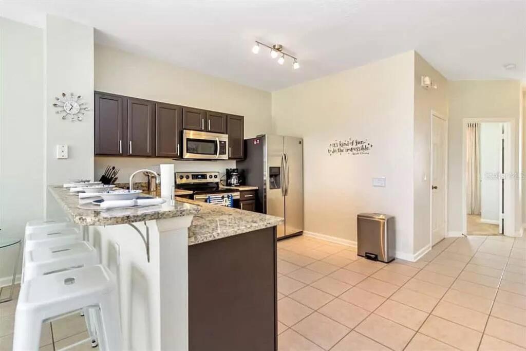 Minutes to Disney, Free Water Park & Private Pool
