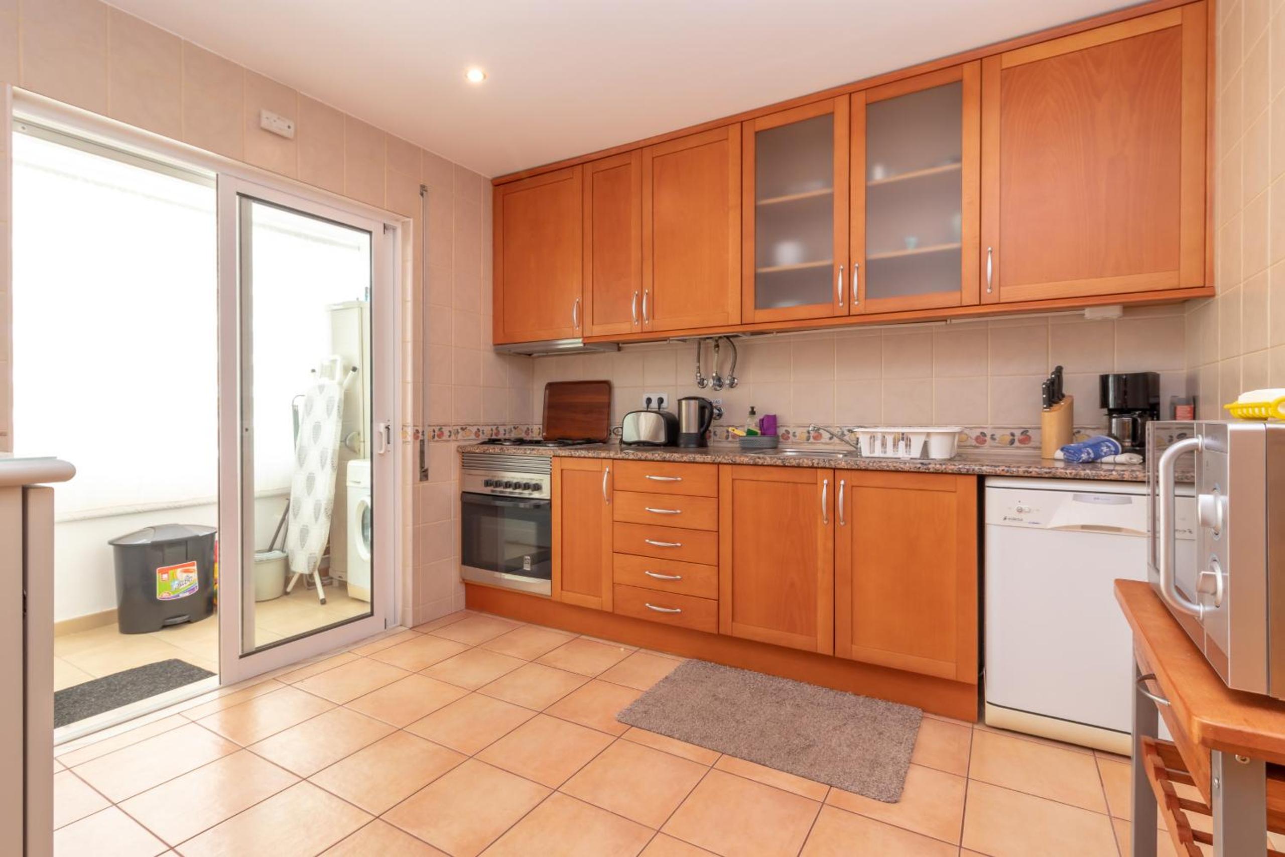 Carvoeiro Vacations - Casa Amiga - Property Image 7