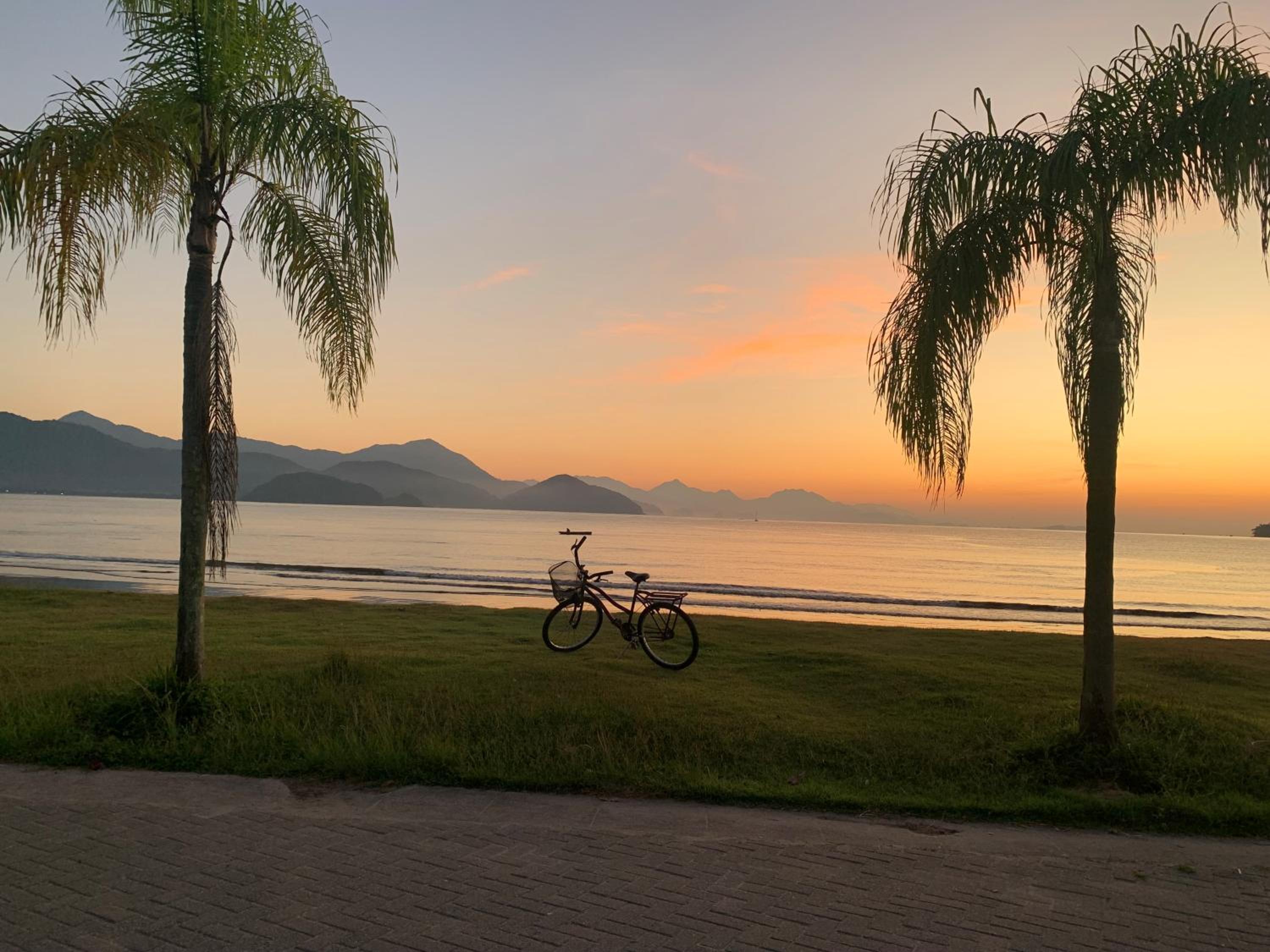 Praia Itagua - Ótimo Apto