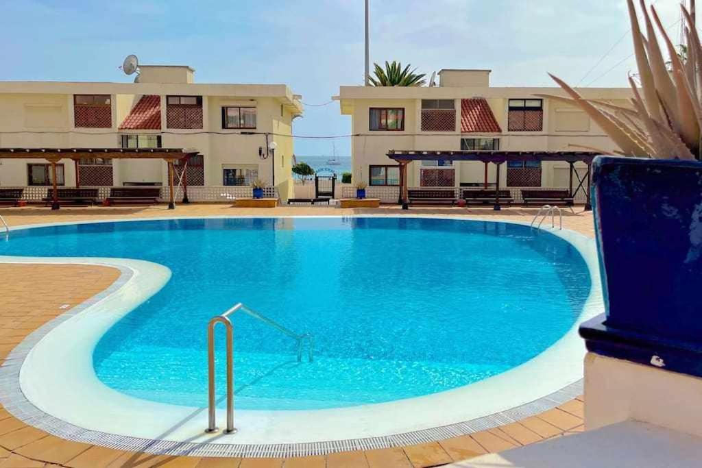 Vera Mar 8A - Primera linea con Piscina y Parking