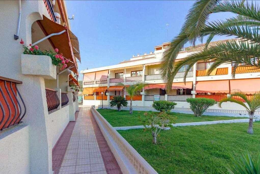 Vera Mar 8A - Primera linea con Piscina y Parking