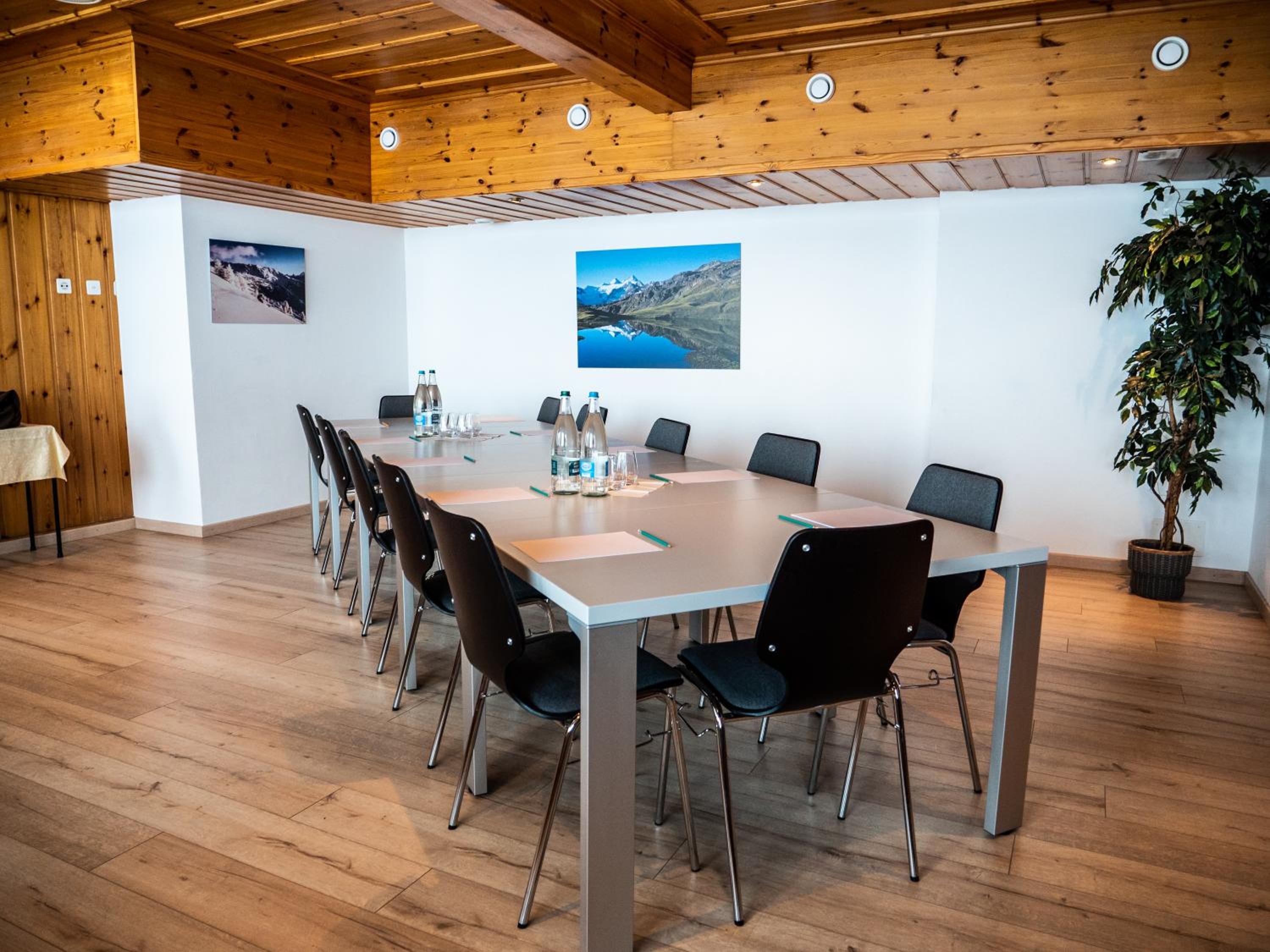 meeting & event spaces