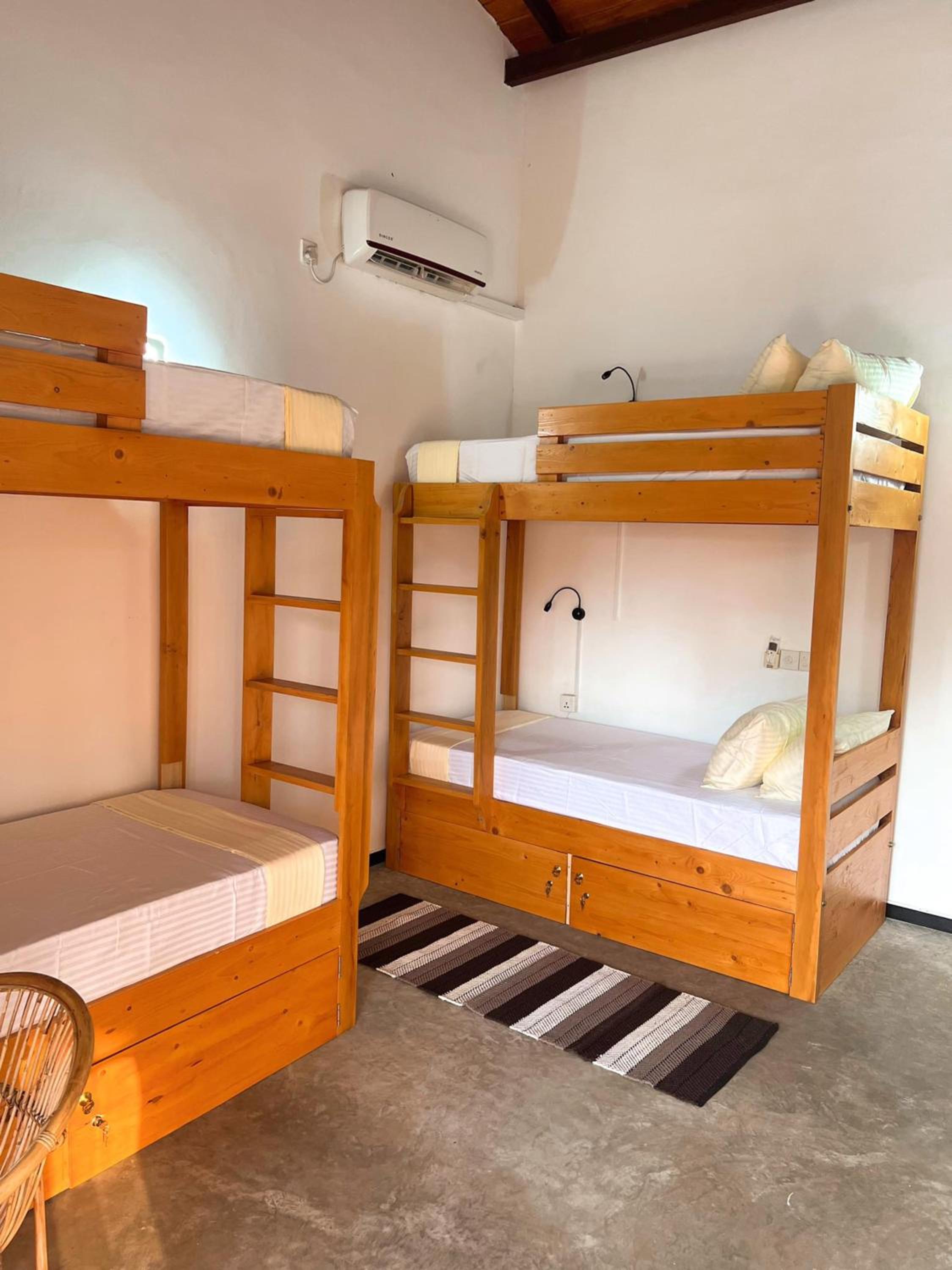 Hummus Hostel Hikkaduwa