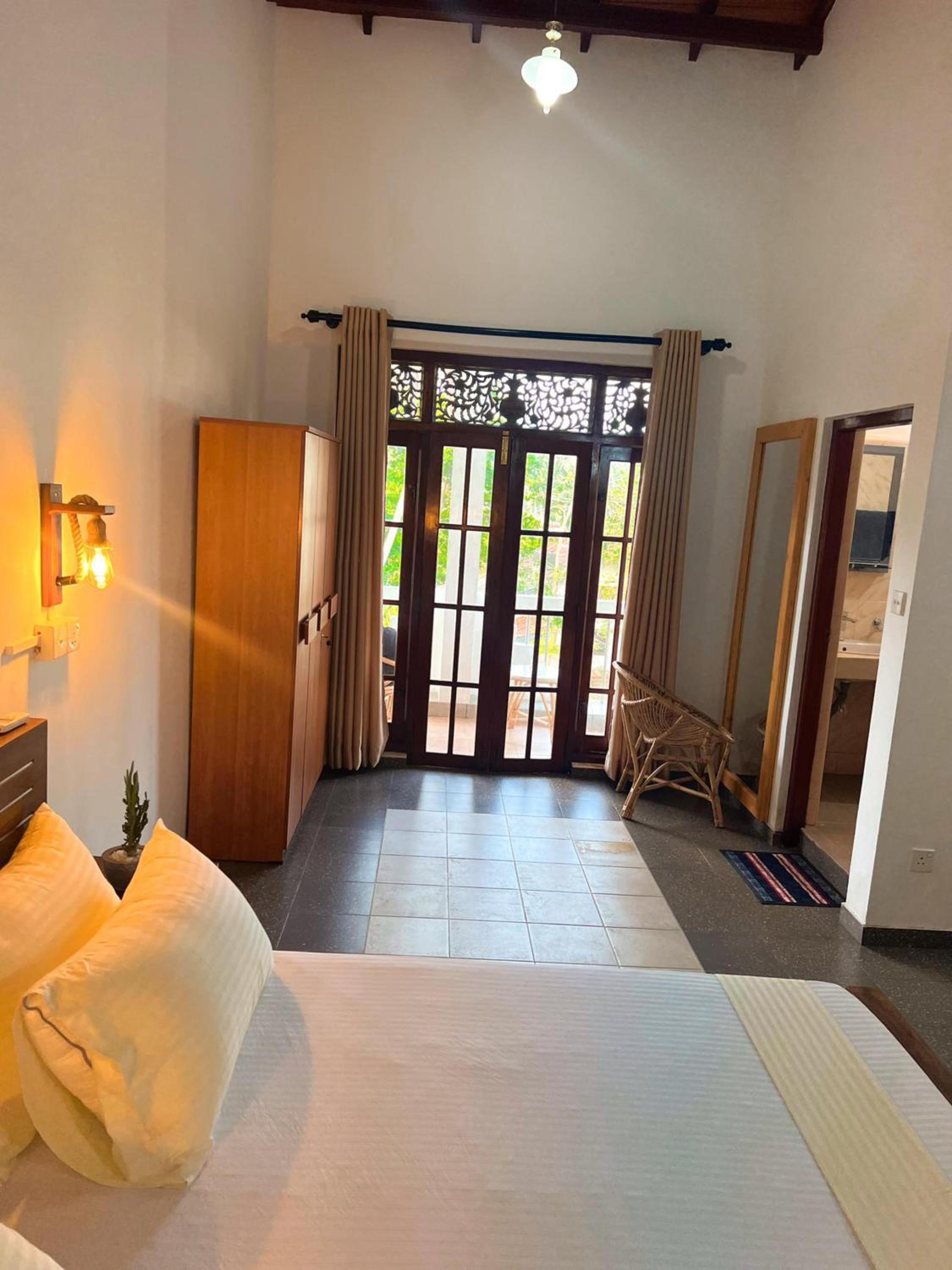 Hummus Hostel Hikkaduwa
