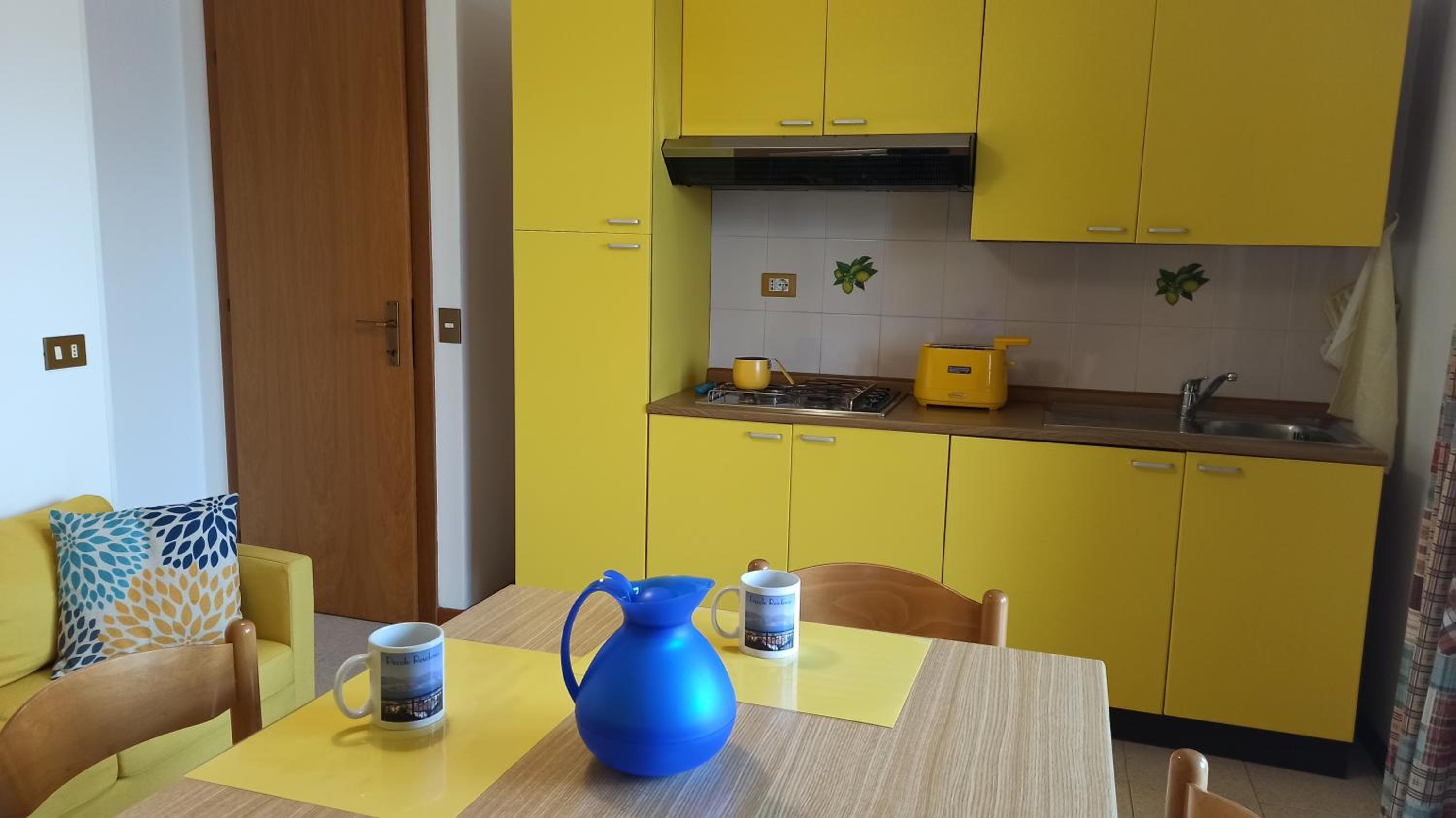 Piccolo Residence en Malcesine — kitchen