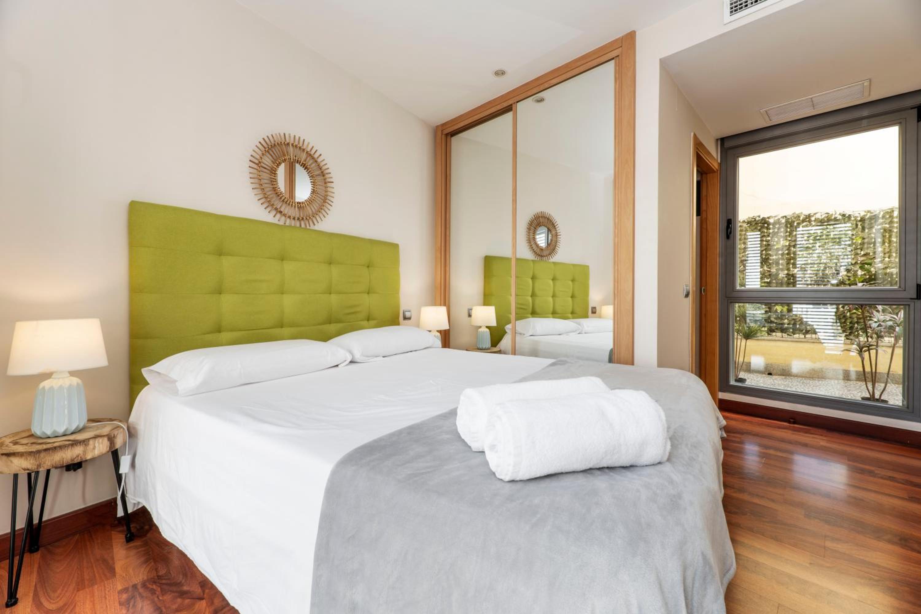 Luxury apartments in Barrio Palacio