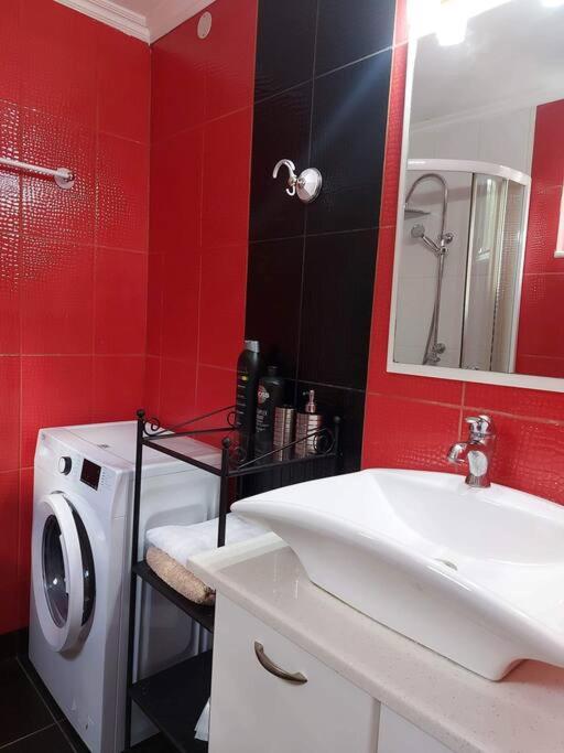 City Loft en Sparti — bathroom