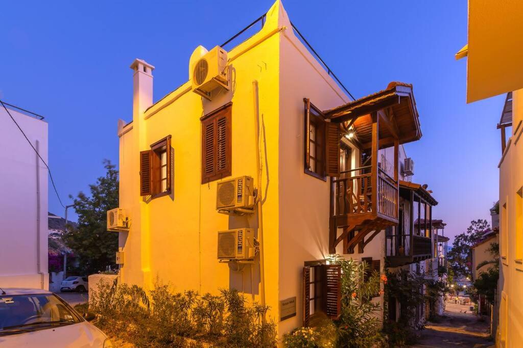 Korsan Minik-Pretty Two Bedroom Townhouse in Old Town Kalkan view 3