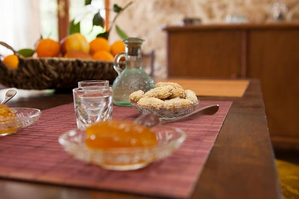 Cretan cottage of 1900 with beautiful olive yard