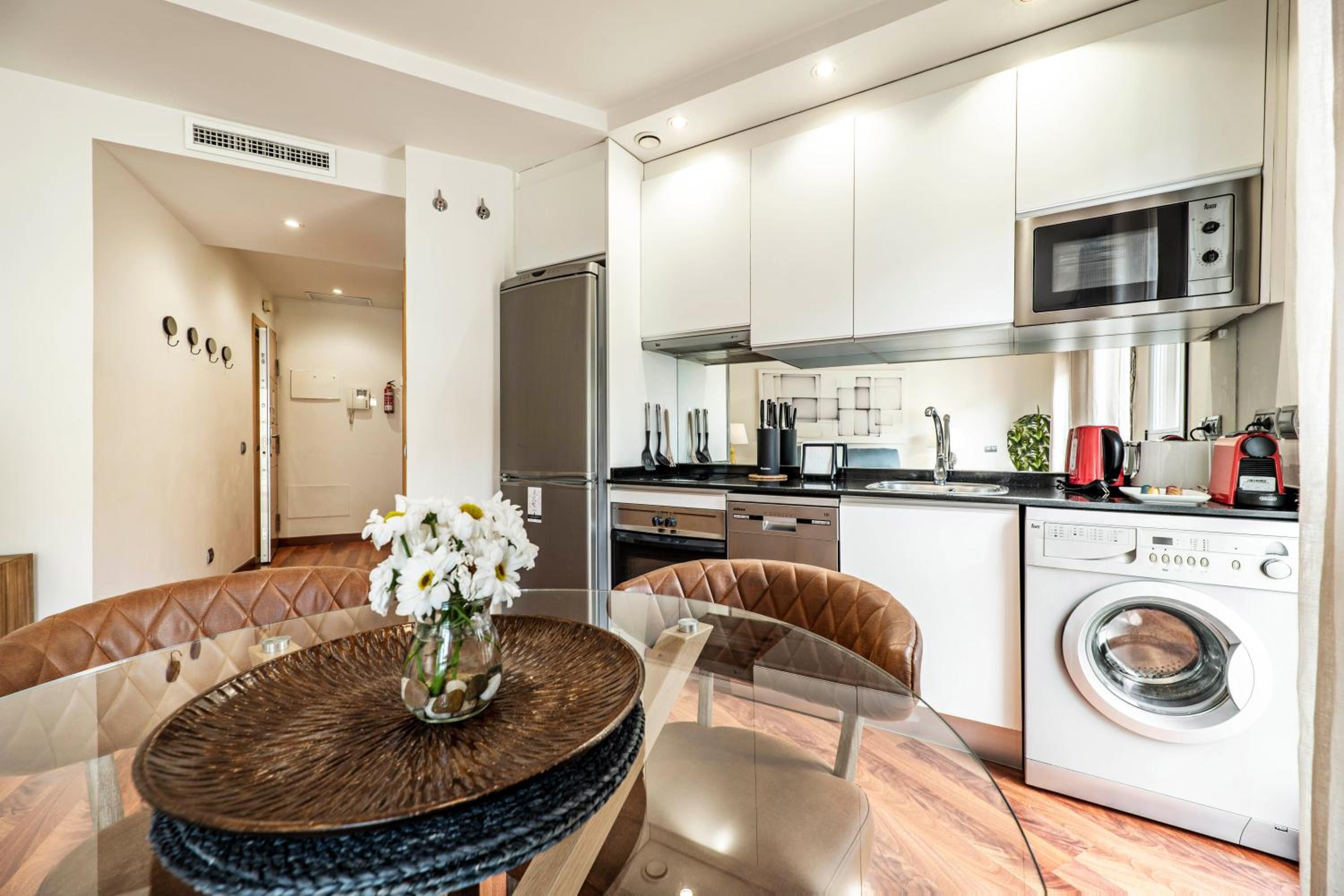Luxury apartments in Barrio Palacio