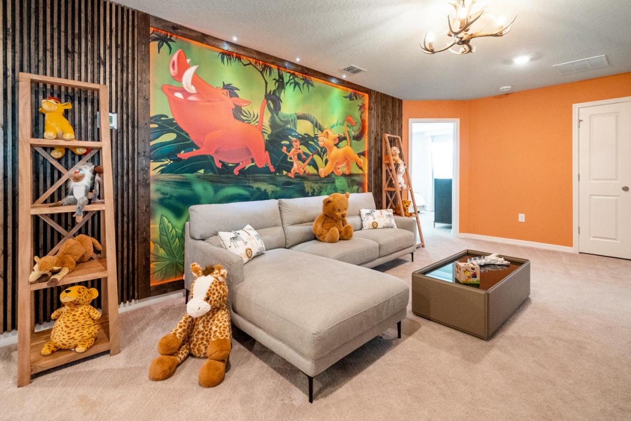 Brand New Windsor Island Resort 10 Bedrooms Luxury Villa