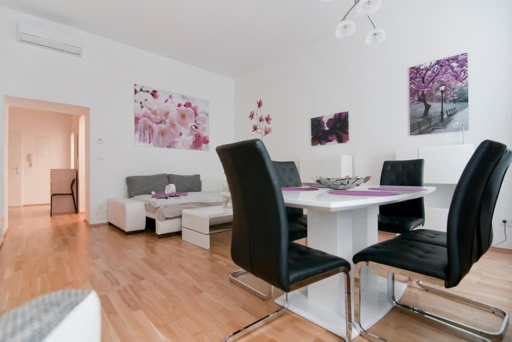 Central Apartment Vienna City Center