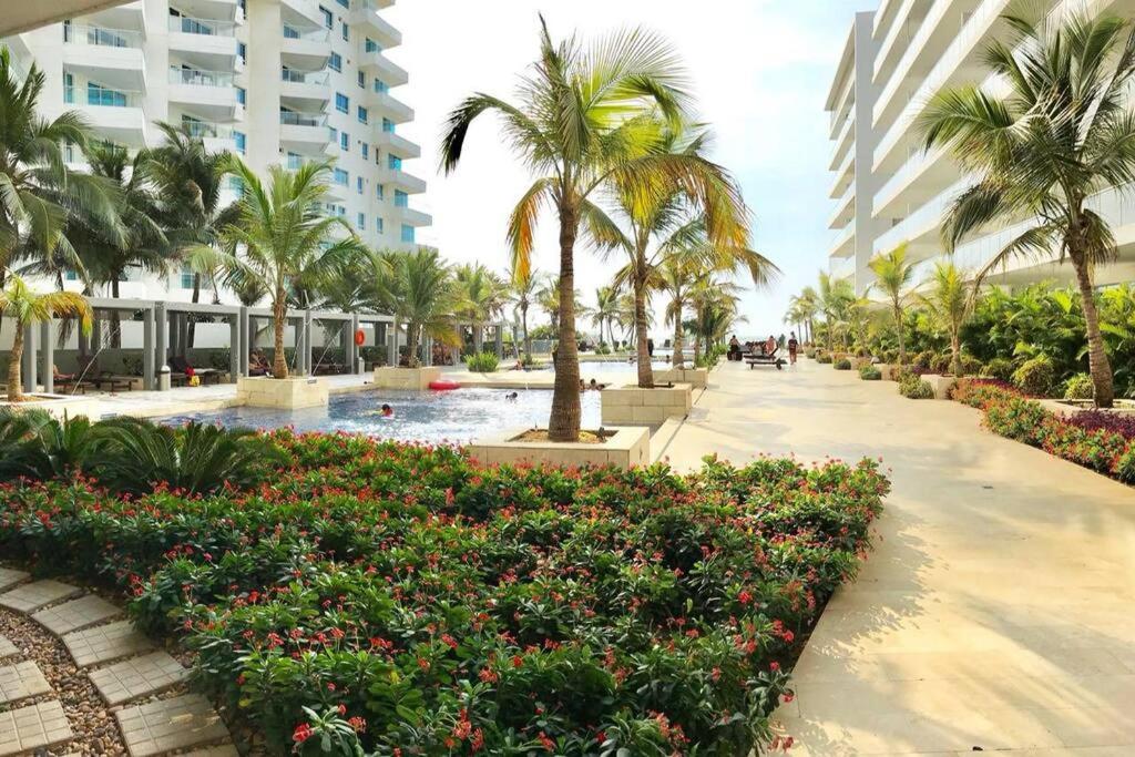 COMODO Apartamento en Cartagena Servicio Domestico Incluido