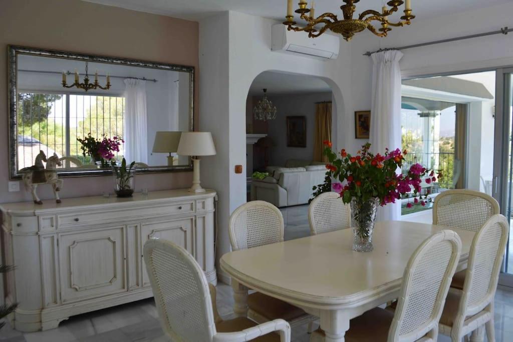 Villa Paradise close to Puerto Banus