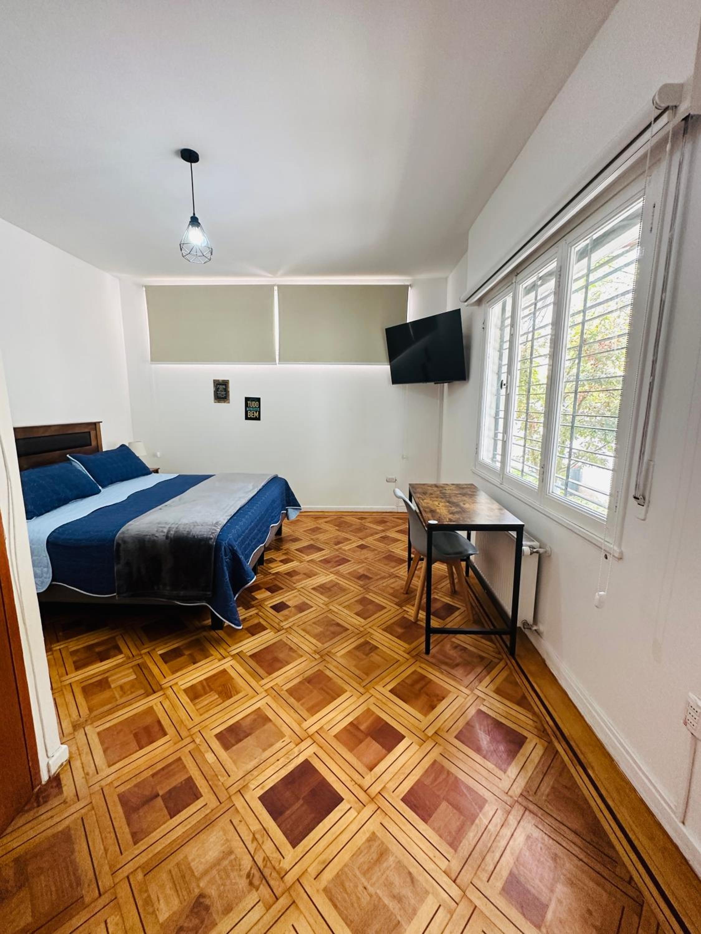 MAKTVB Europa - Hostal Boutique