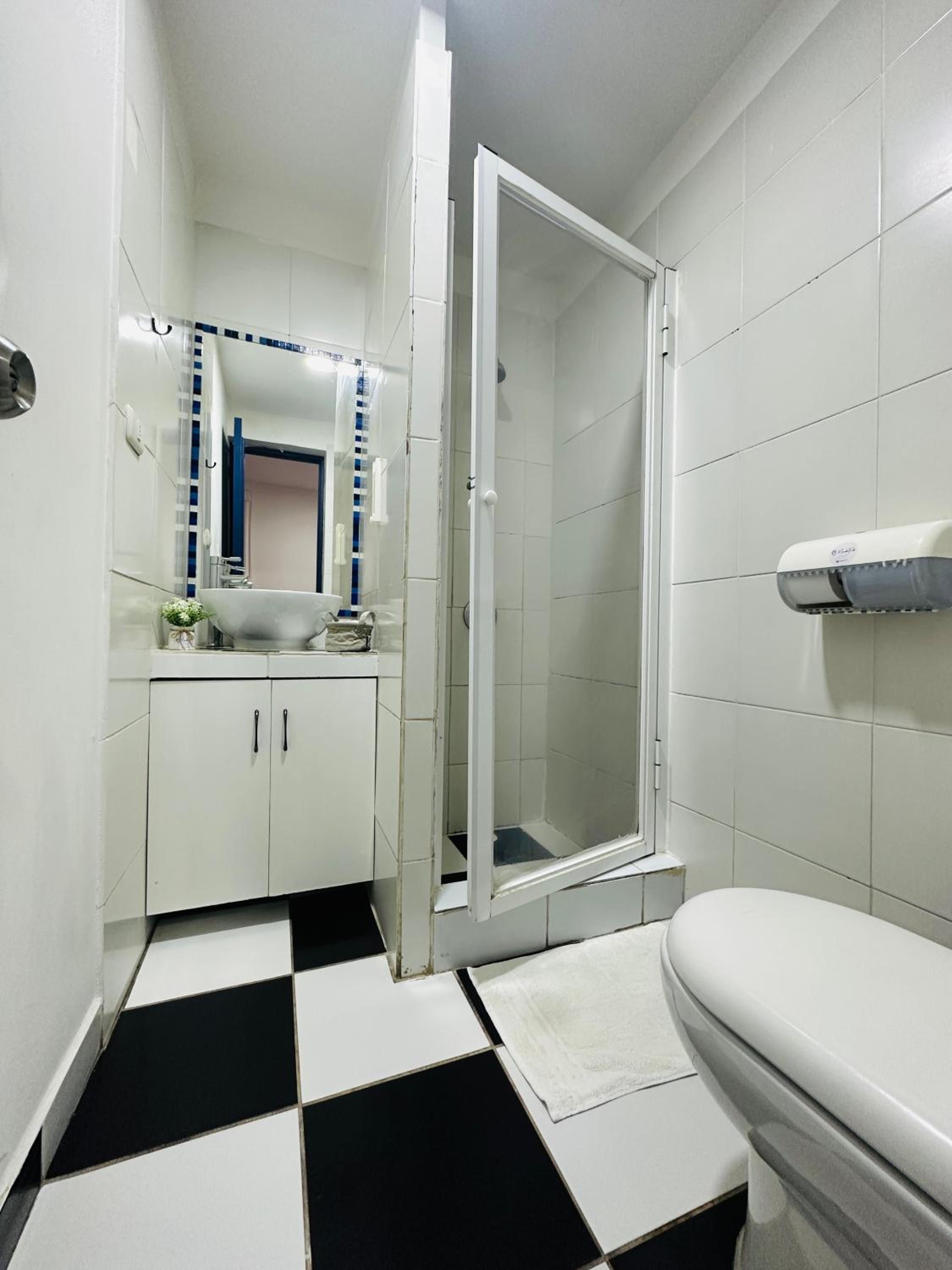MAKTVB Europa - Hostal Boutique