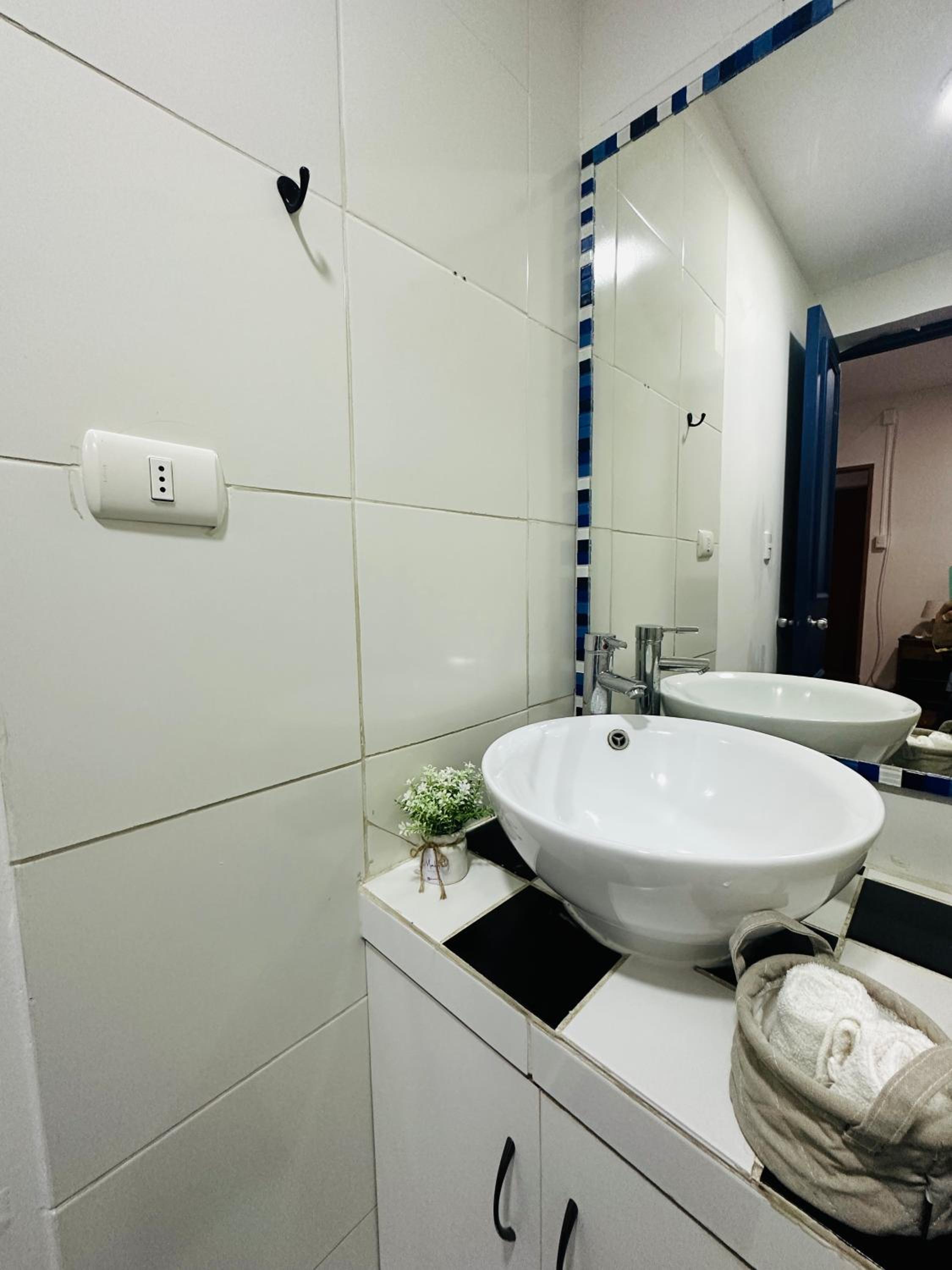 MAKTVB Europa - Hostal Boutique