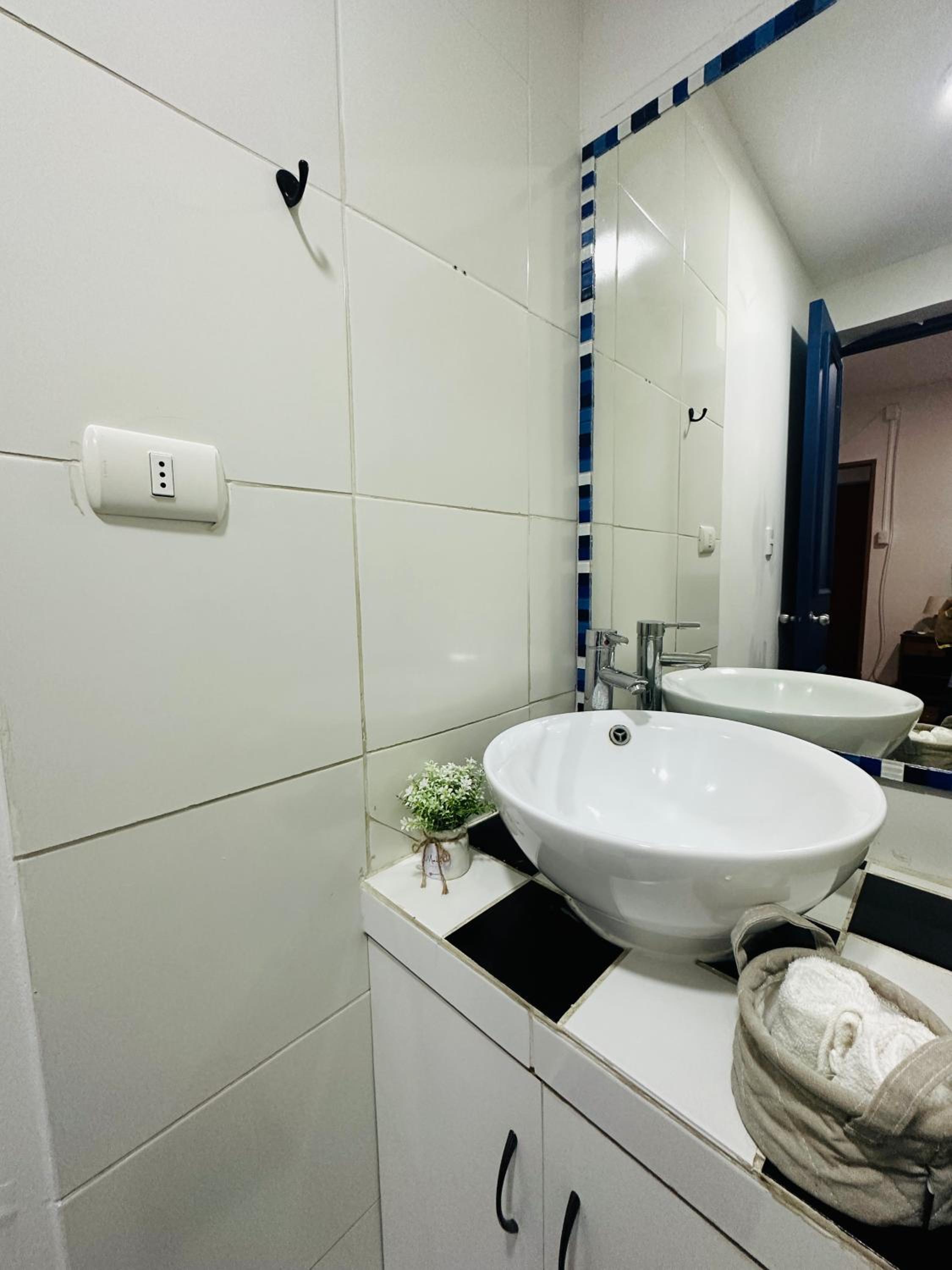 MAKTVB Europa - Hostal Boutique