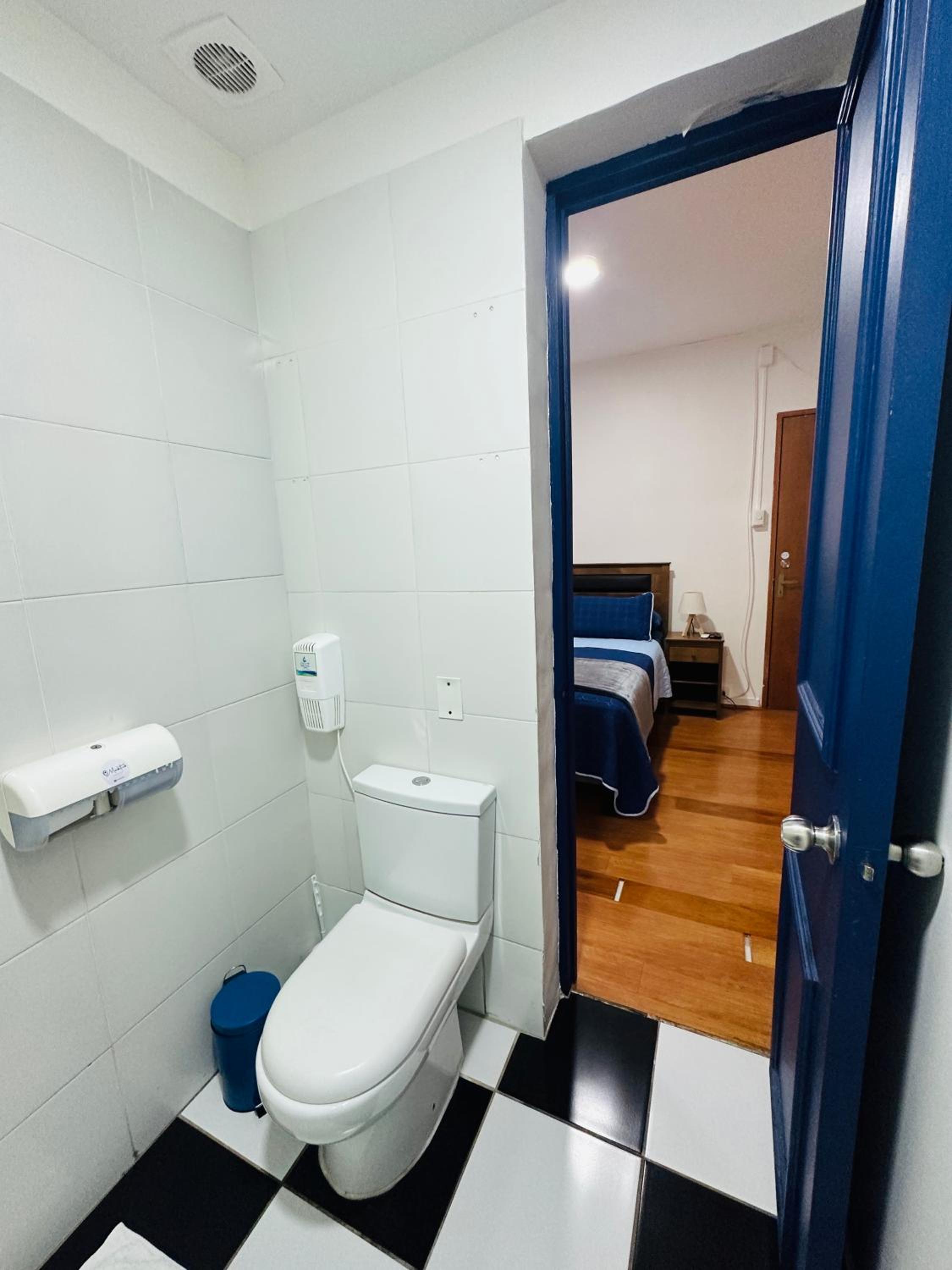 MAKTVB Europa - Hostal Boutique