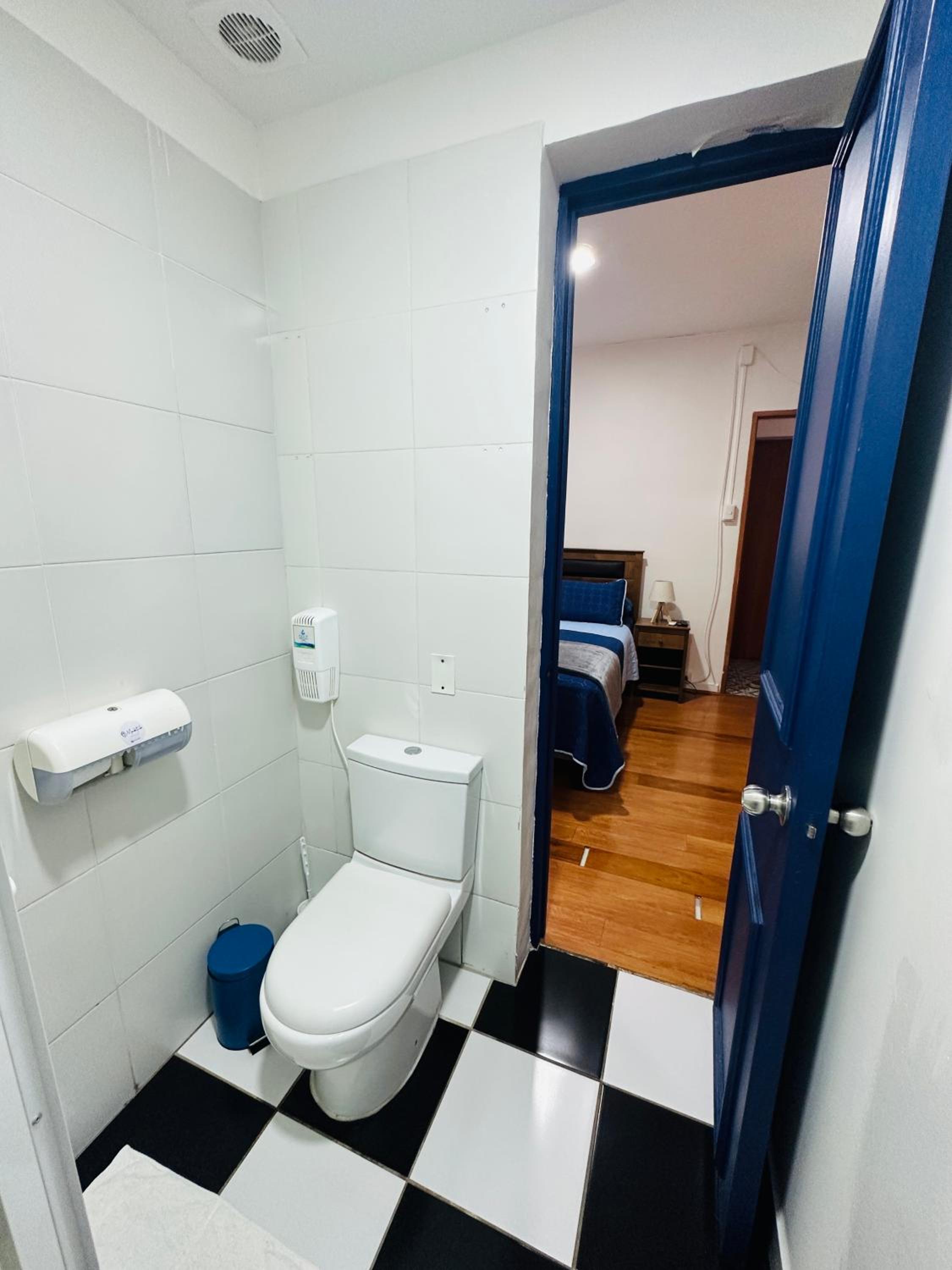 MAKTVB Europa - Hostal Boutique