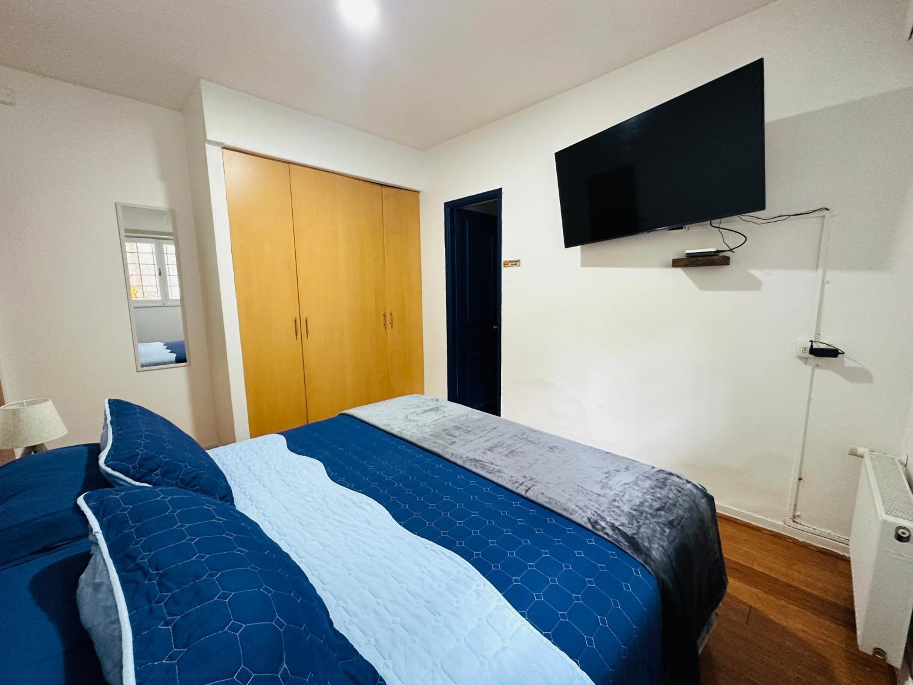 MAKTVB Europa - Hostal Boutique