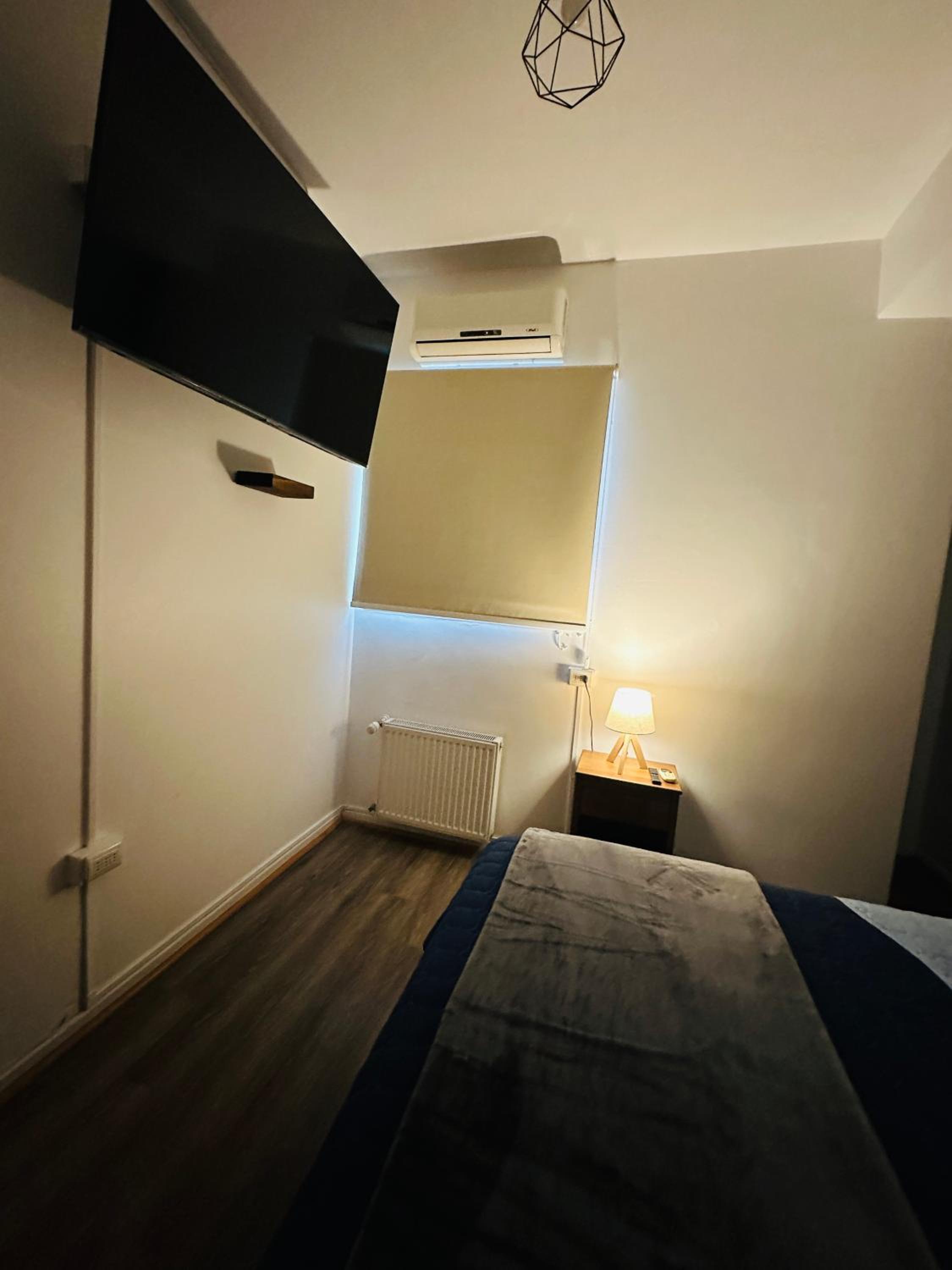 MAKTVB Europa - Hostal Boutique