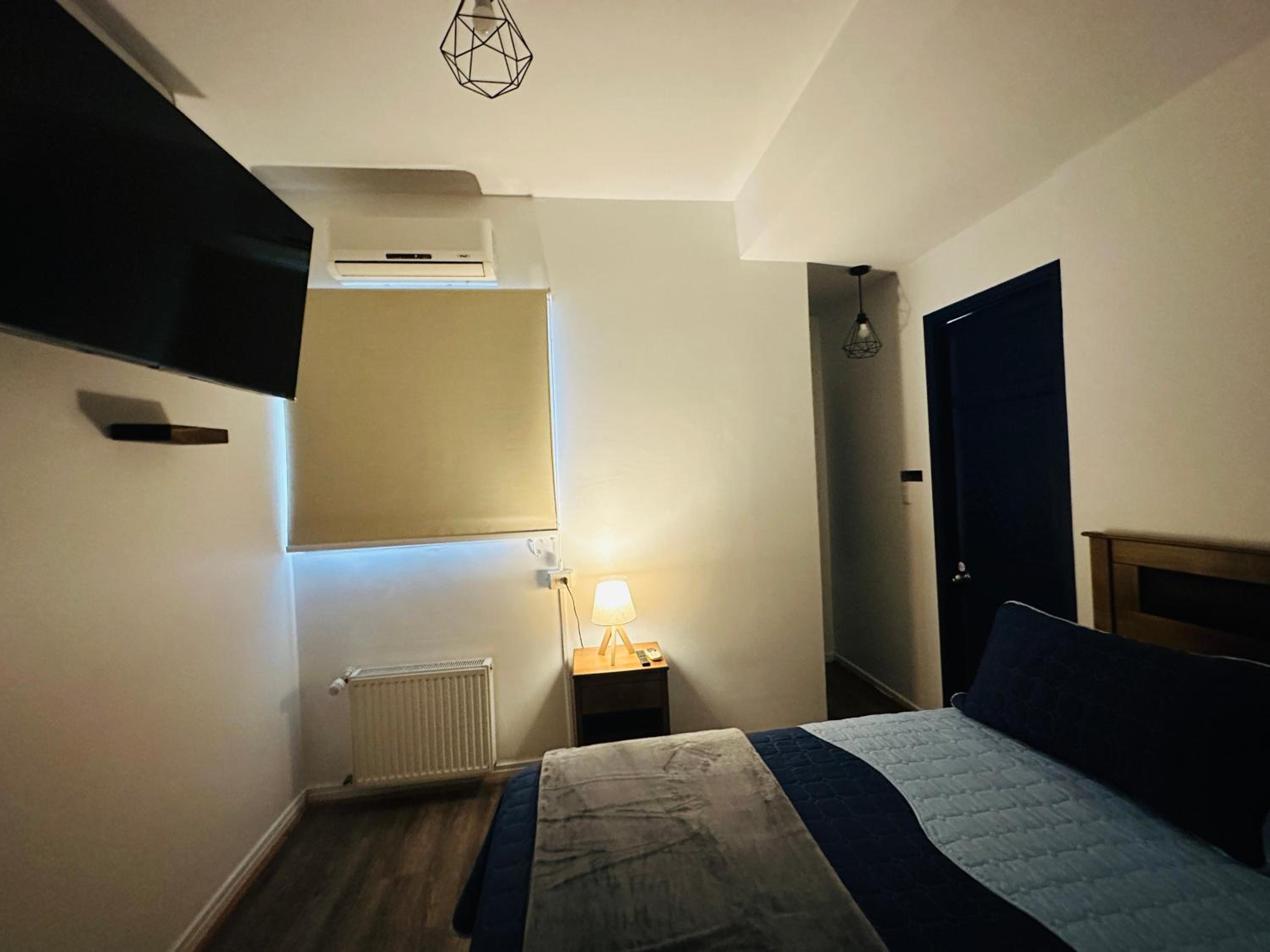 MAKTVB Europa - Hostal Boutique