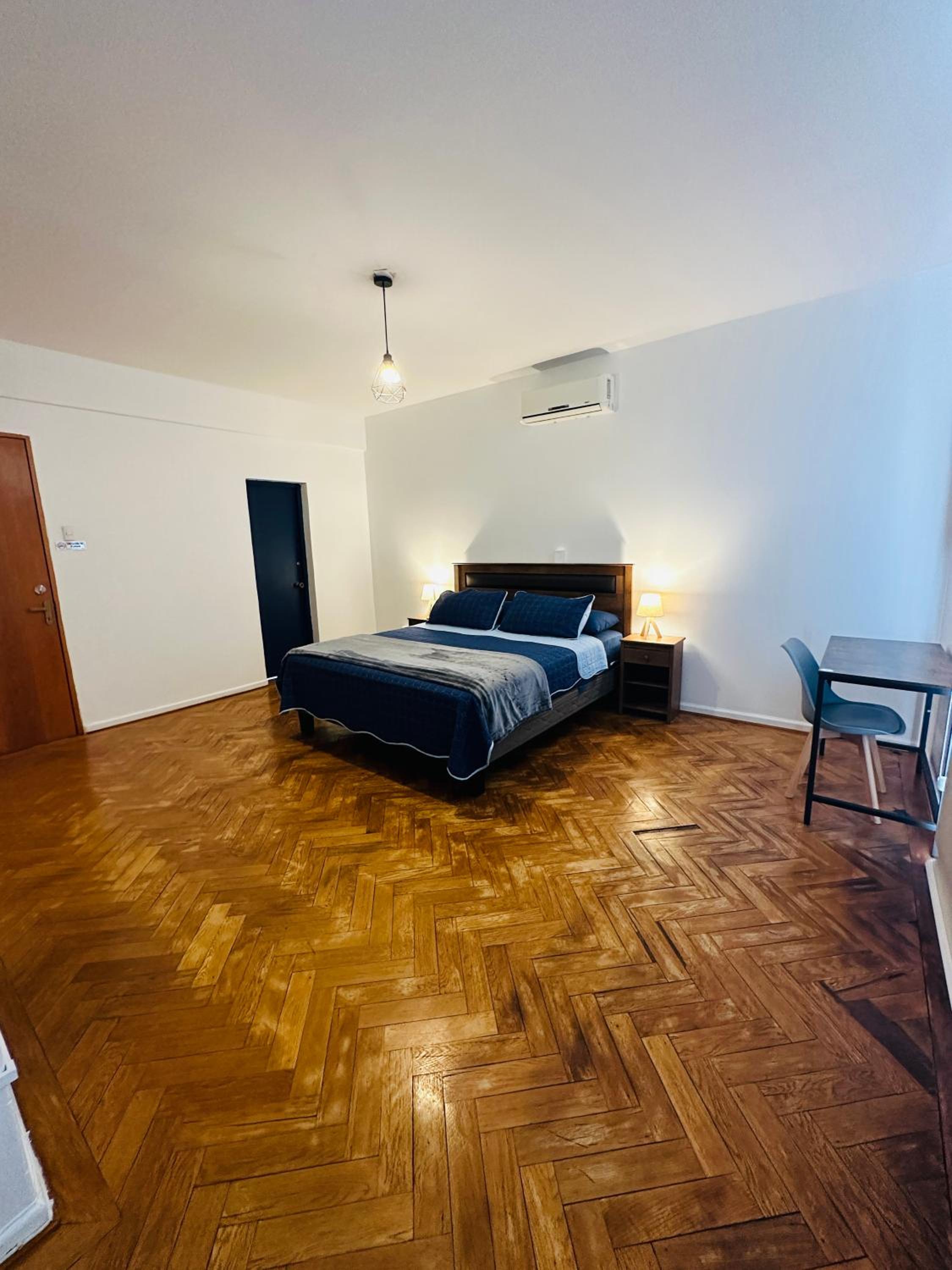 MAKTVB Europa - Hostal Boutique