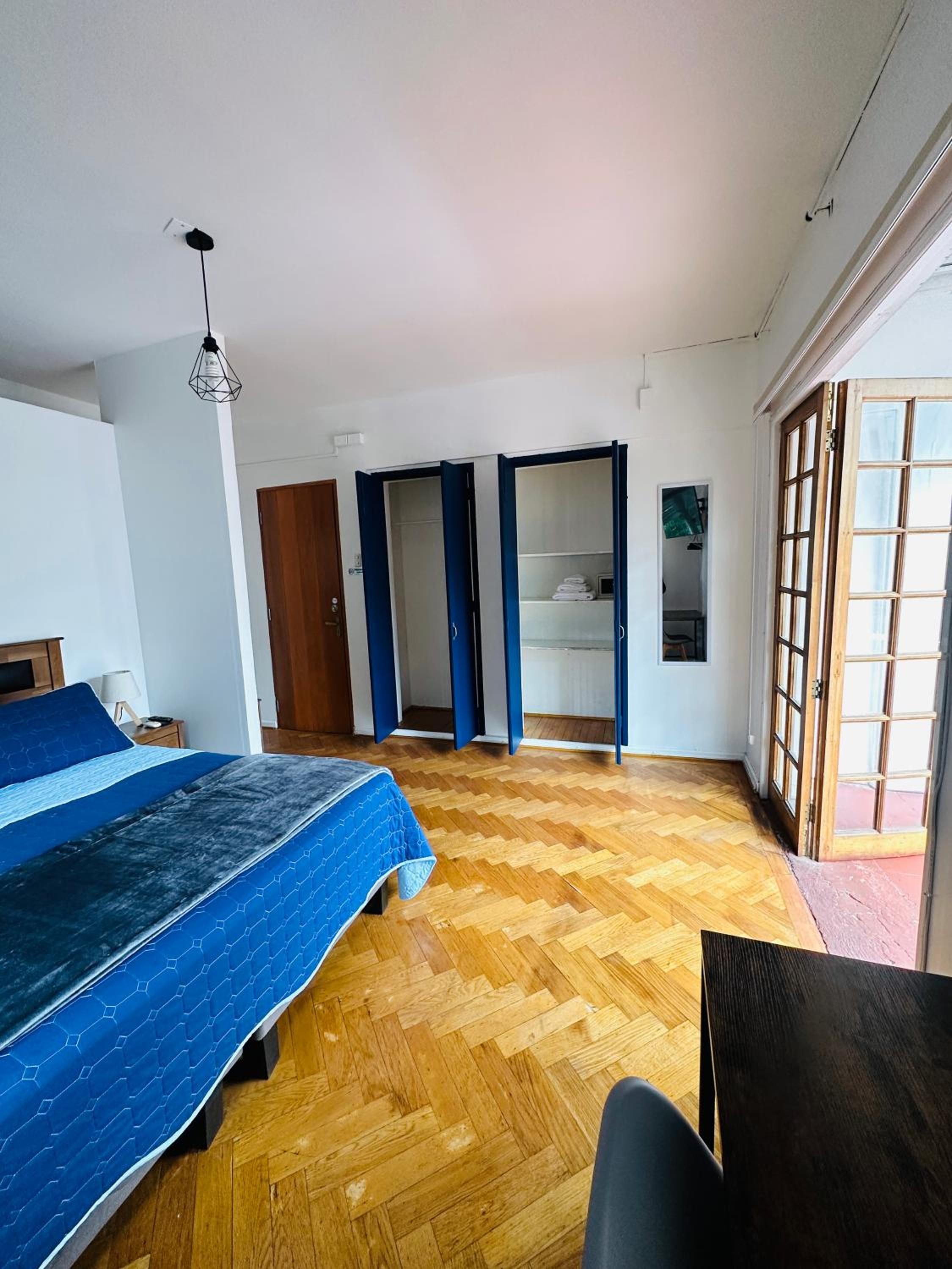 MAKTVB Europa - Hostal Boutique