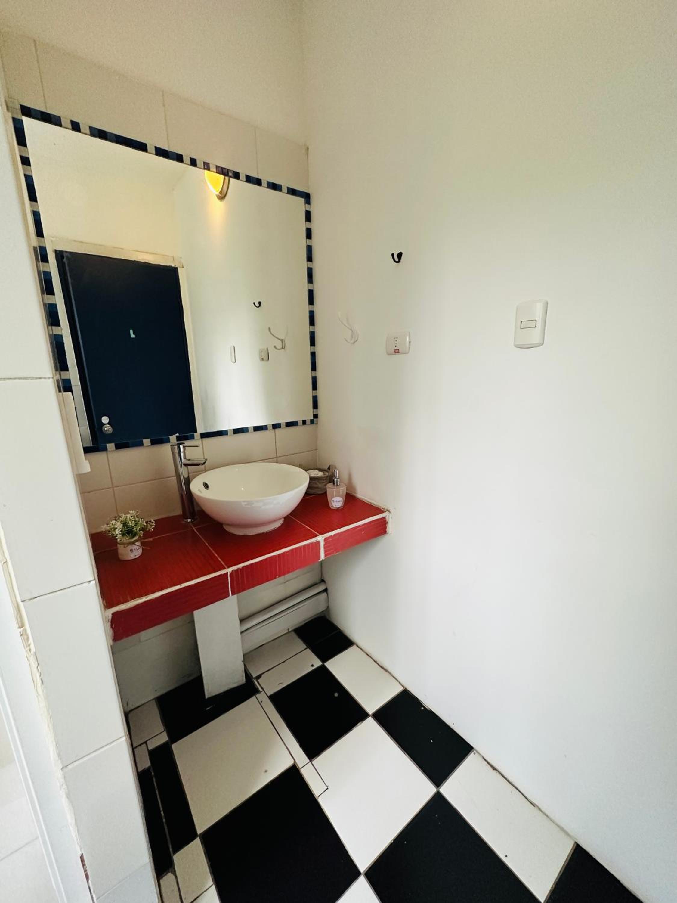 MAKTVB Europa - Hostal Boutique