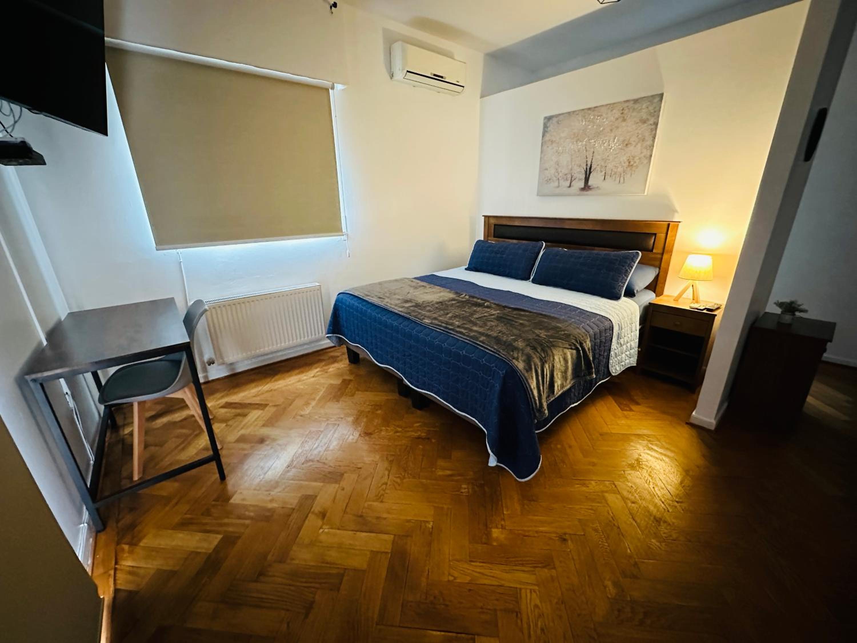 MAKTVB Europa - Hostal Boutique
