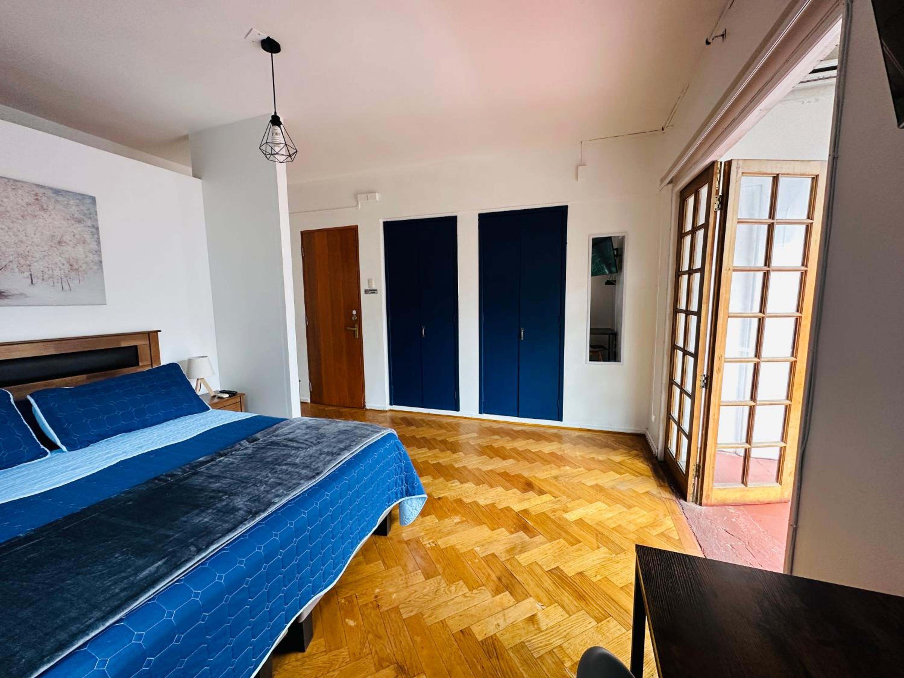 MAKTVB Europa - Hostal Boutique