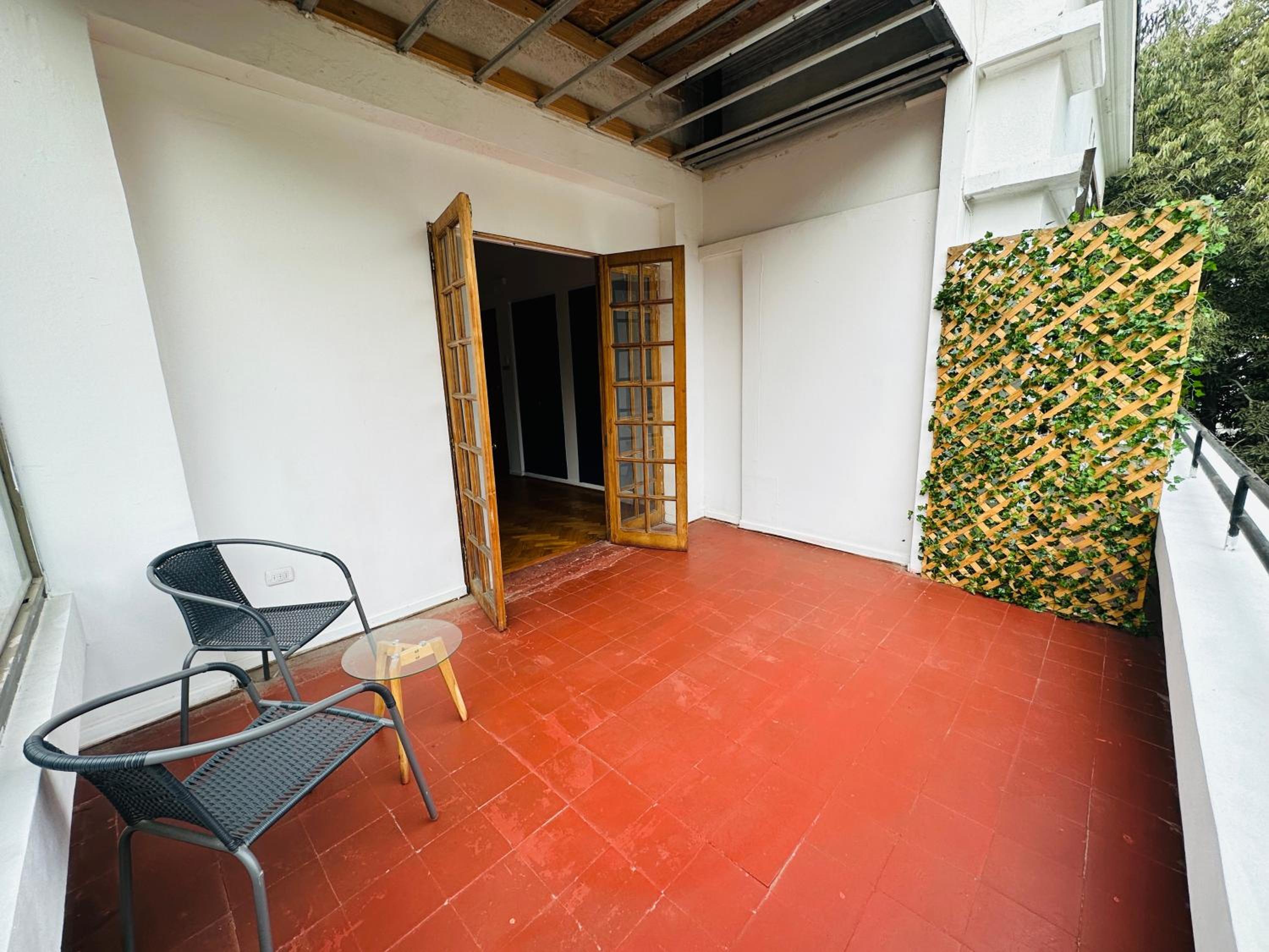 MAKTVB Europa - Hostal Boutique