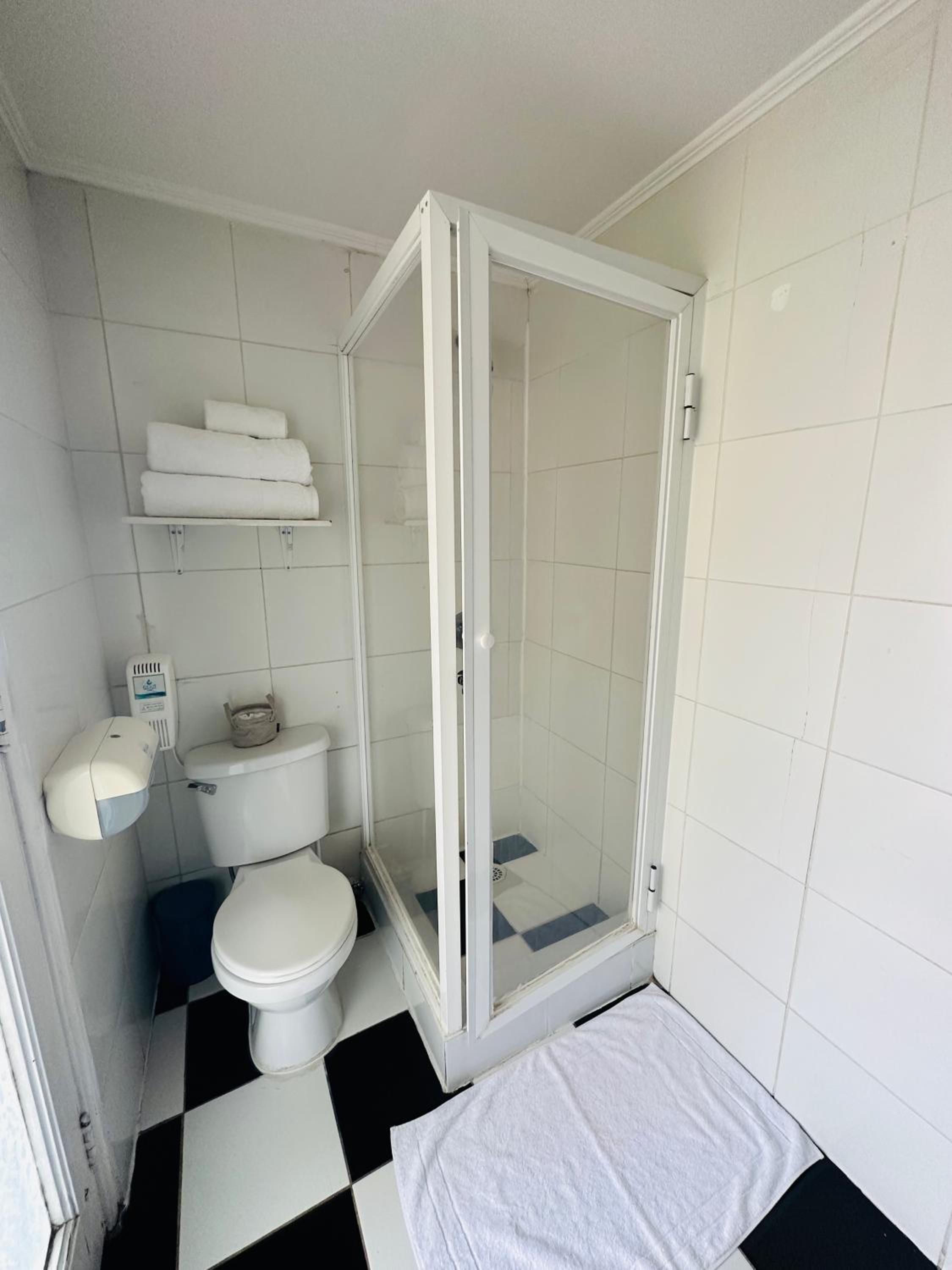 MAKTVB Europa - Hostal Boutique