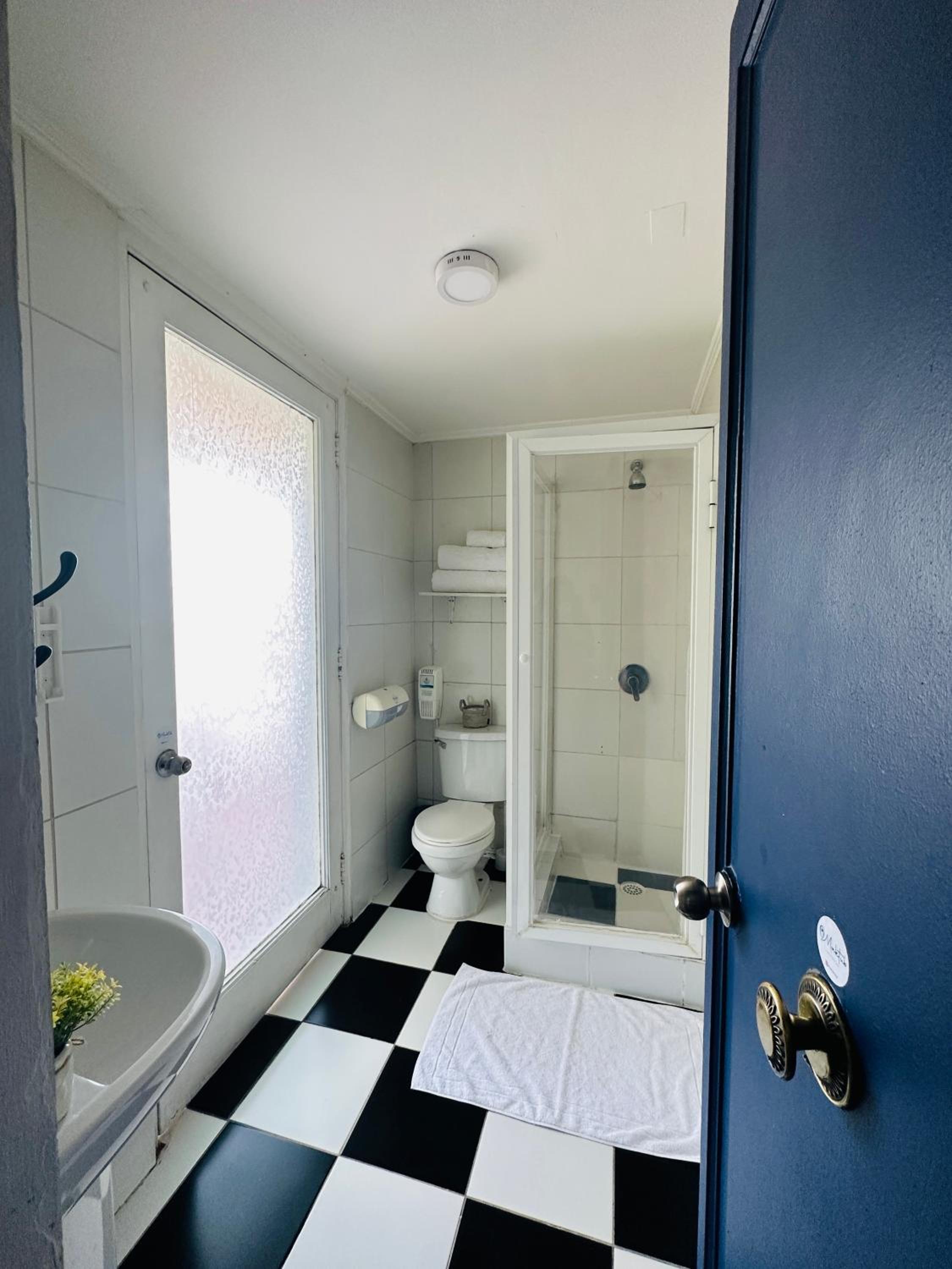 MAKTVB Europa - Hostal Boutique